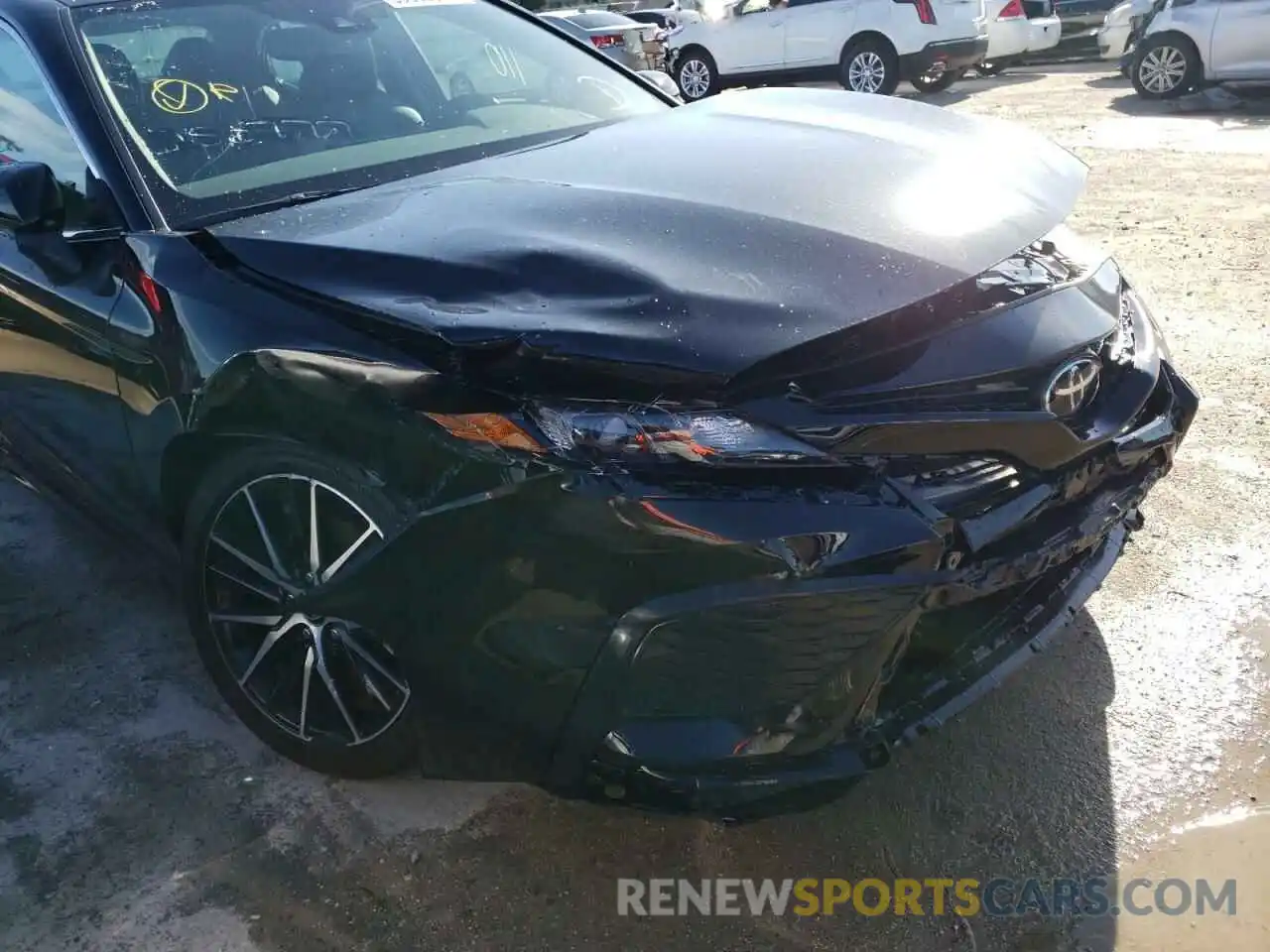 9 Photograph of a damaged car 4T1T11AK6NU056777 TOYOTA CAMRY 2022