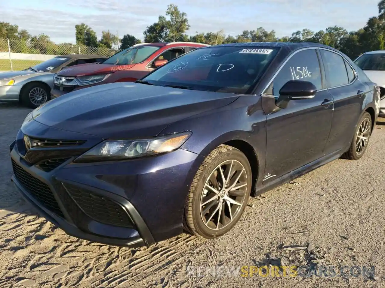 2 Photograph of a damaged car 4T1T11AK6NU669255 TOYOTA CAMRY 2022