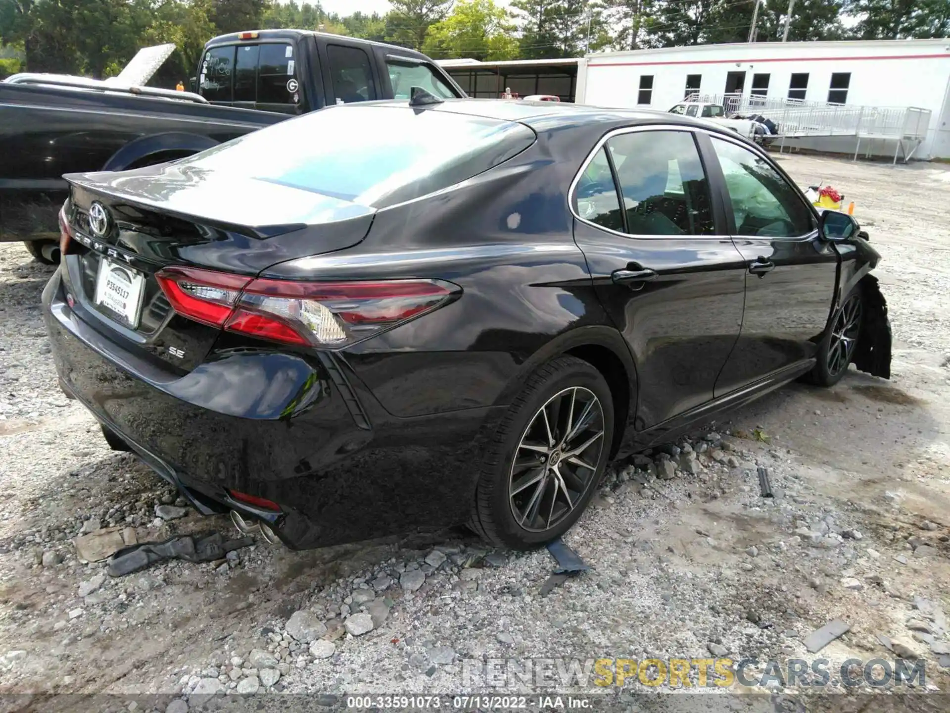 4 Photograph of a damaged car 4T1T11AK6NU706708 TOYOTA CAMRY 2022