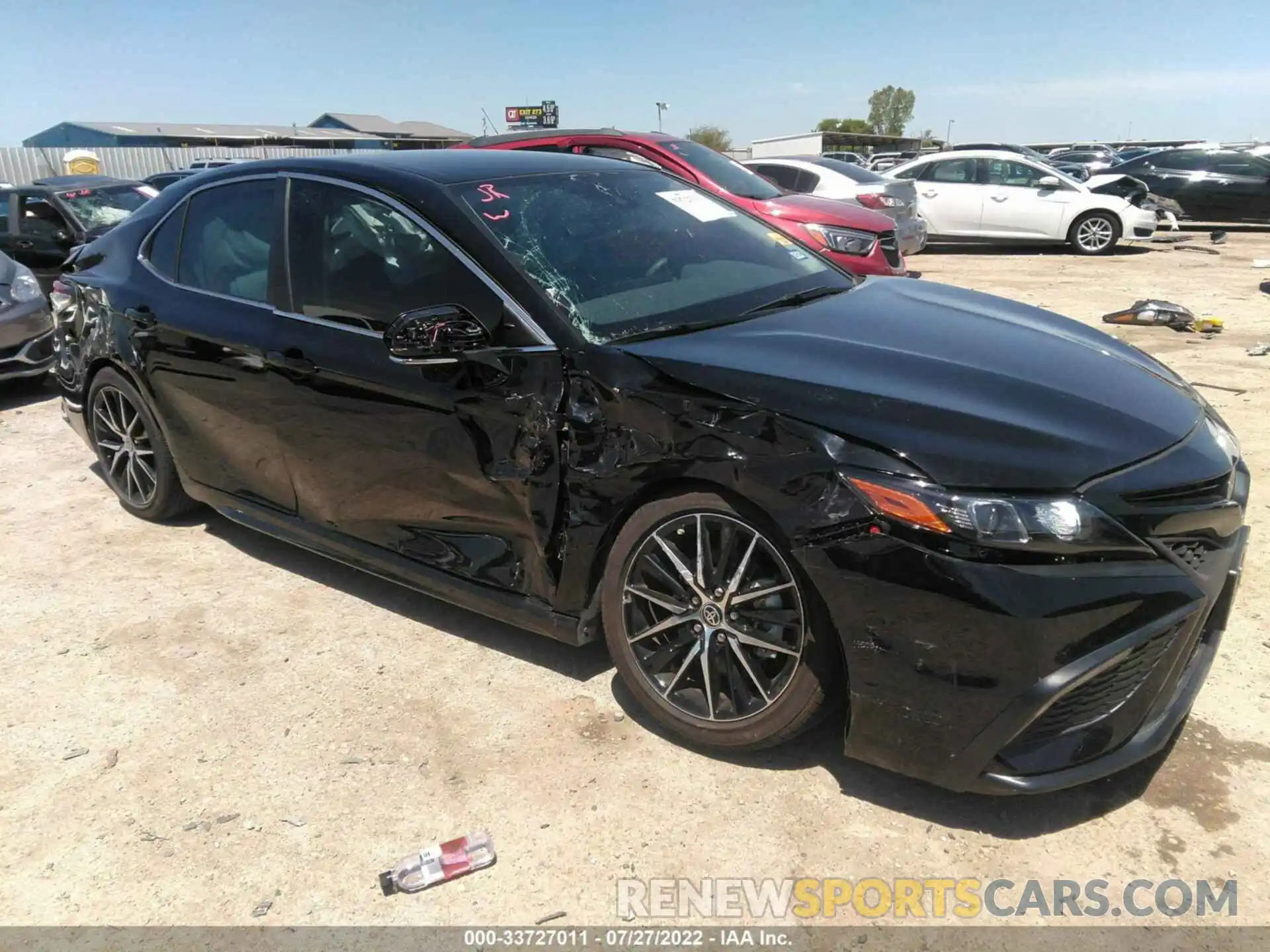 1 Photograph of a damaged car 4T1T11AK7NU041673 TOYOTA CAMRY 2022