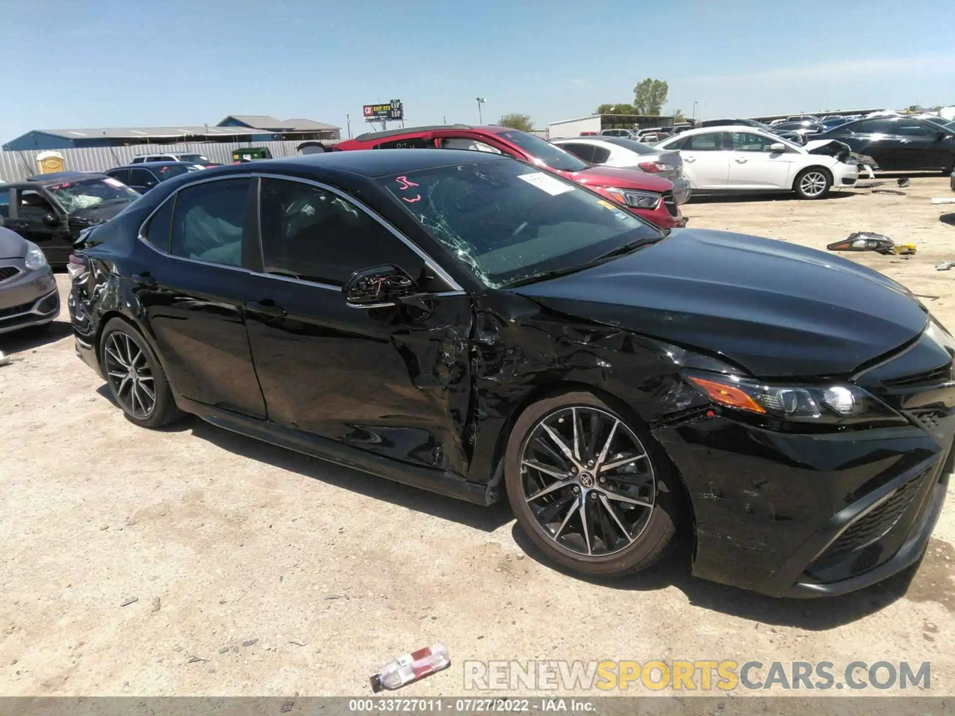 6 Photograph of a damaged car 4T1T11AK7NU041673 TOYOTA CAMRY 2022