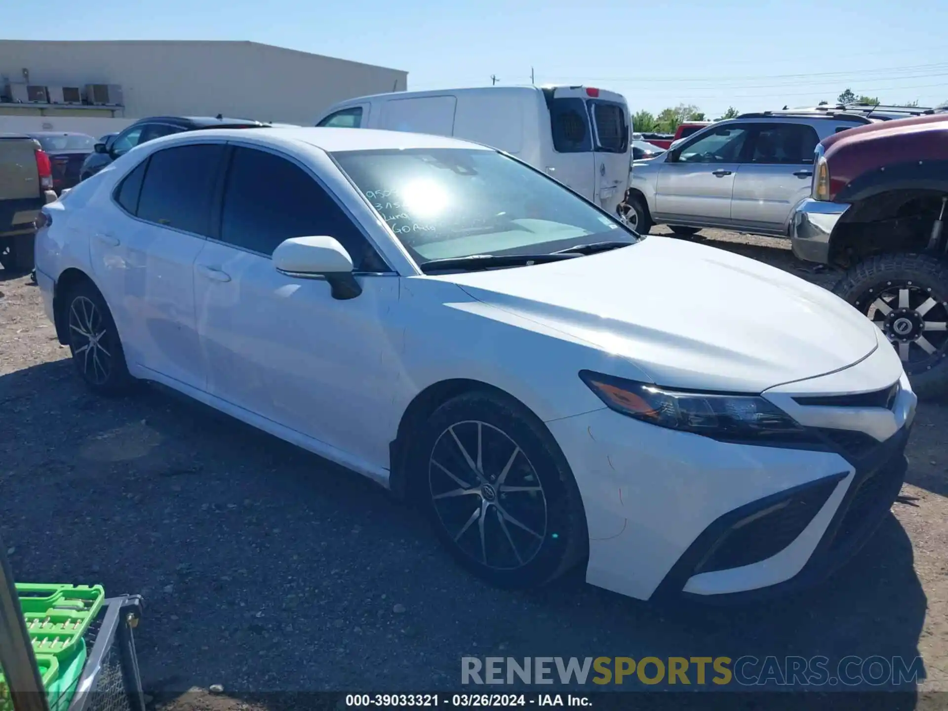 1 Photograph of a damaged car 4T1T11AK7NU043780 TOYOTA CAMRY 2022