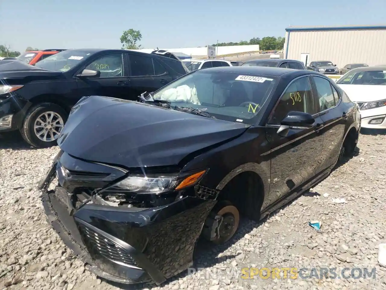 2 Photograph of a damaged car 4T1T11AK9NU009453 TOYOTA CAMRY 2022