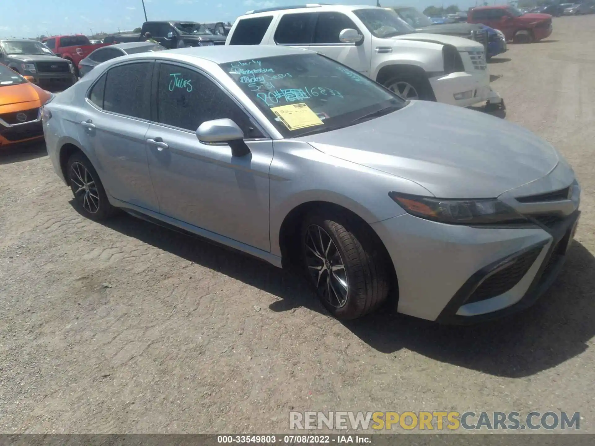 1 Photograph of a damaged car 4T1T11AK9NU045918 TOYOTA CAMRY 2022