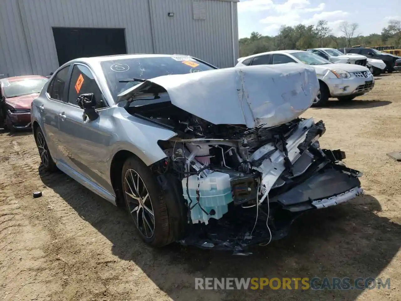 1 Photograph of a damaged car 4T1T11AK9NU642244 TOYOTA CAMRY 2022