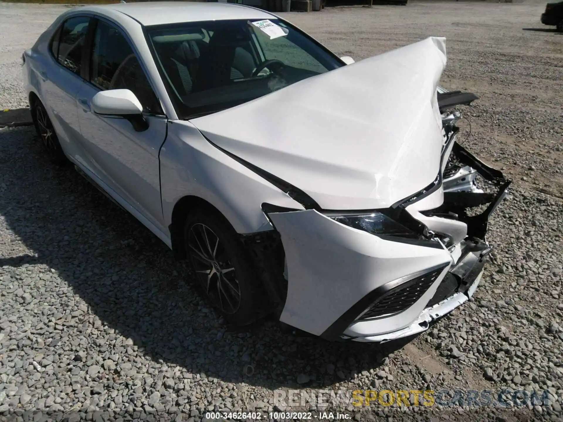 1 Photograph of a damaged car 4T1T11AKXNU042719 TOYOTA CAMRY 2022