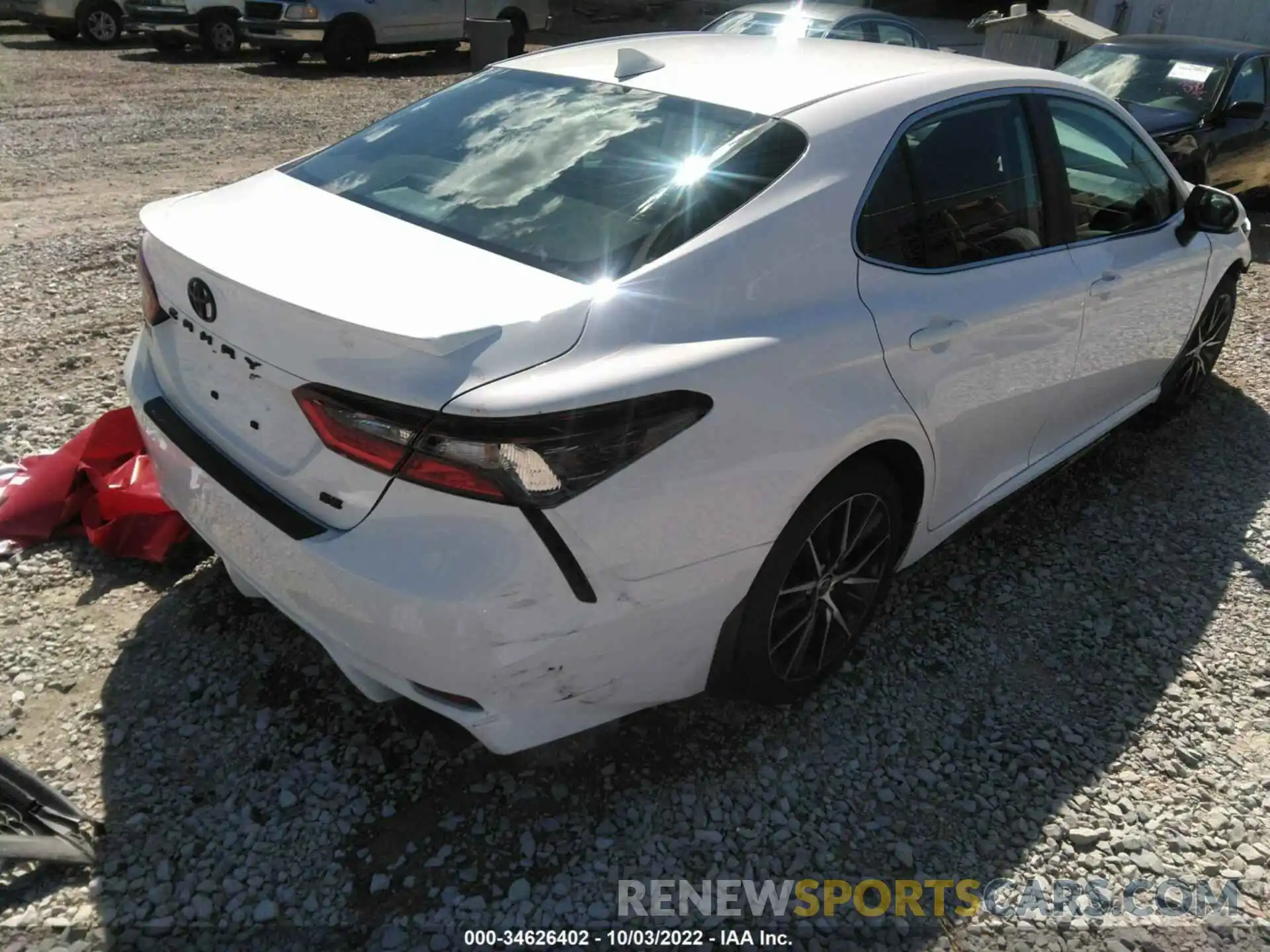 4 Photograph of a damaged car 4T1T11AKXNU042719 TOYOTA CAMRY 2022