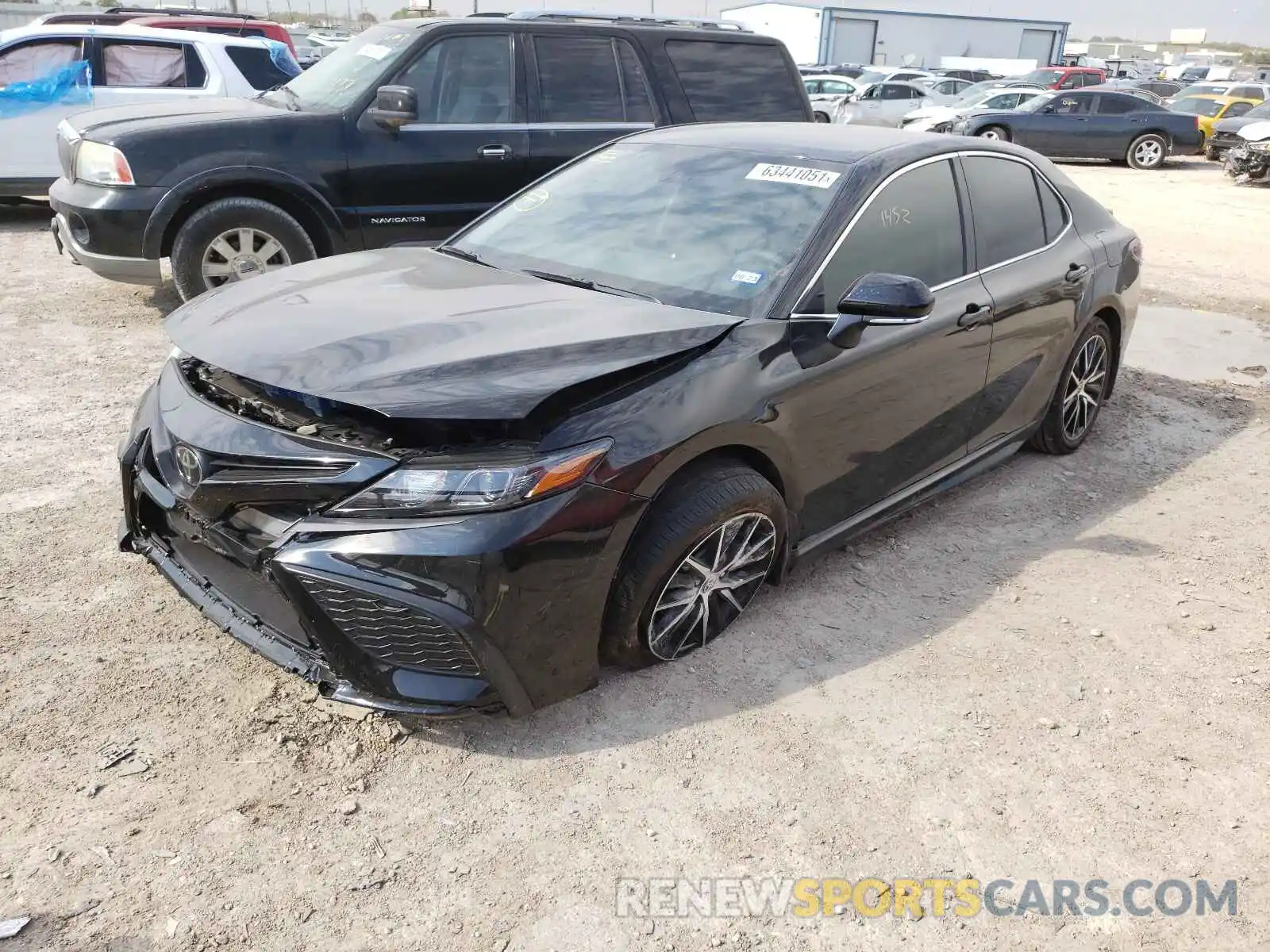 2 Photograph of a damaged car 4T1T11AKXNU617420 TOYOTA CAMRY 2022