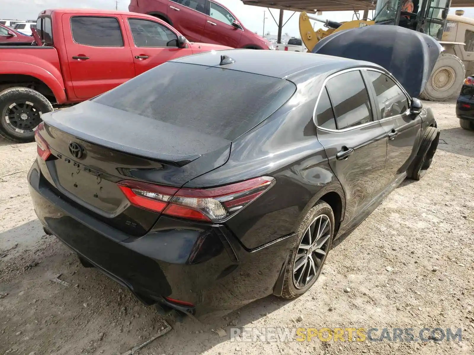 4 Фотография поврежденного автомобиля 4T1T11AKXNU617420 TOYOTA CAMRY 2022