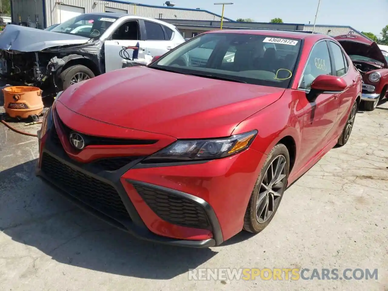 2 Photograph of a damaged car 4T1T11BK7NU053529 TOYOTA CAMRY 2022