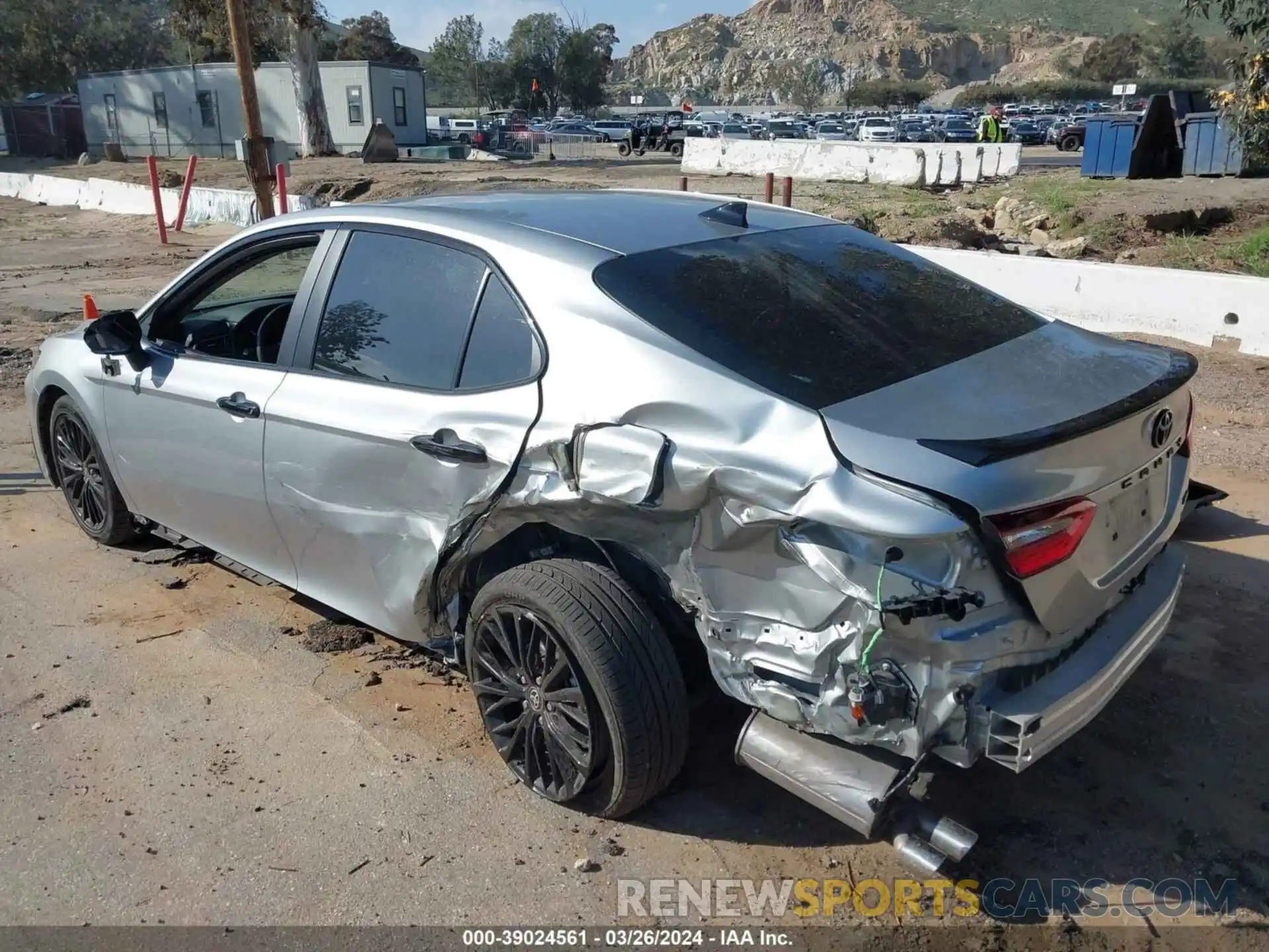 3 Photograph of a damaged car 4T1T31AK5NU033288 TOYOTA CAMRY 2022