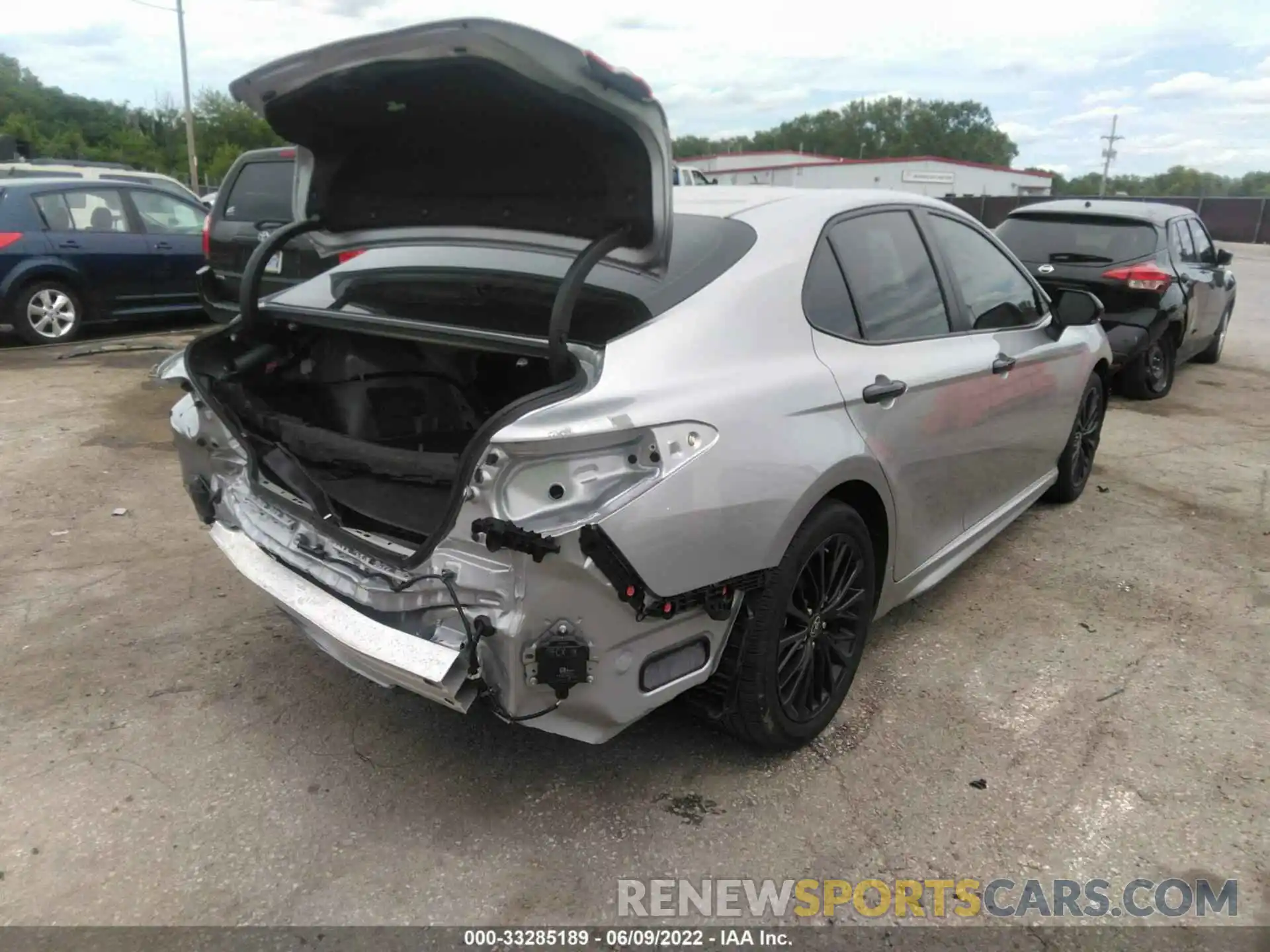 4 Photograph of a damaged car 4T1T31AK6NU033462 TOYOTA CAMRY 2022