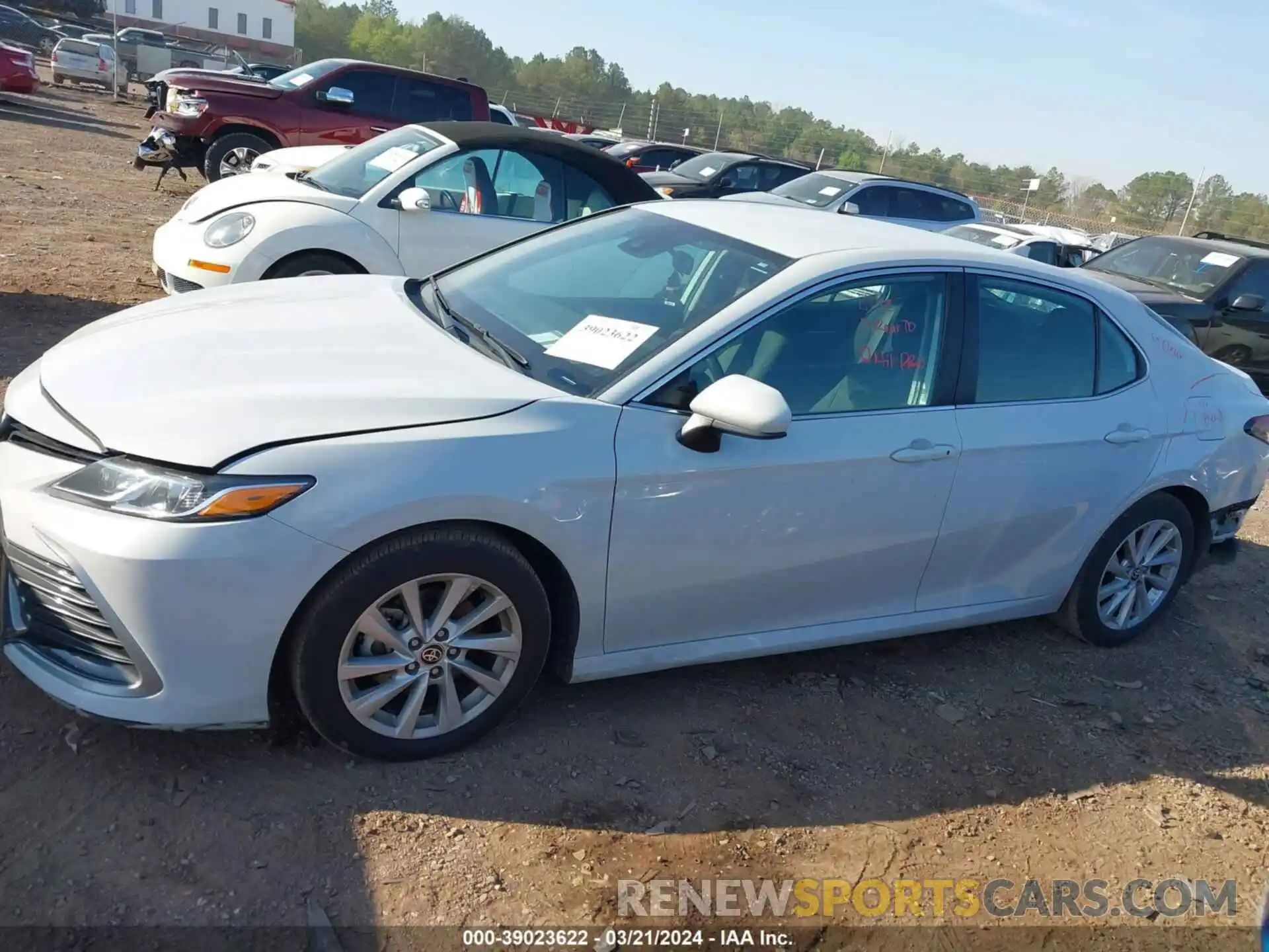 14 Photograph of a damaged car 4T1C11AK2PU090525 TOYOTA CAMRY 2023