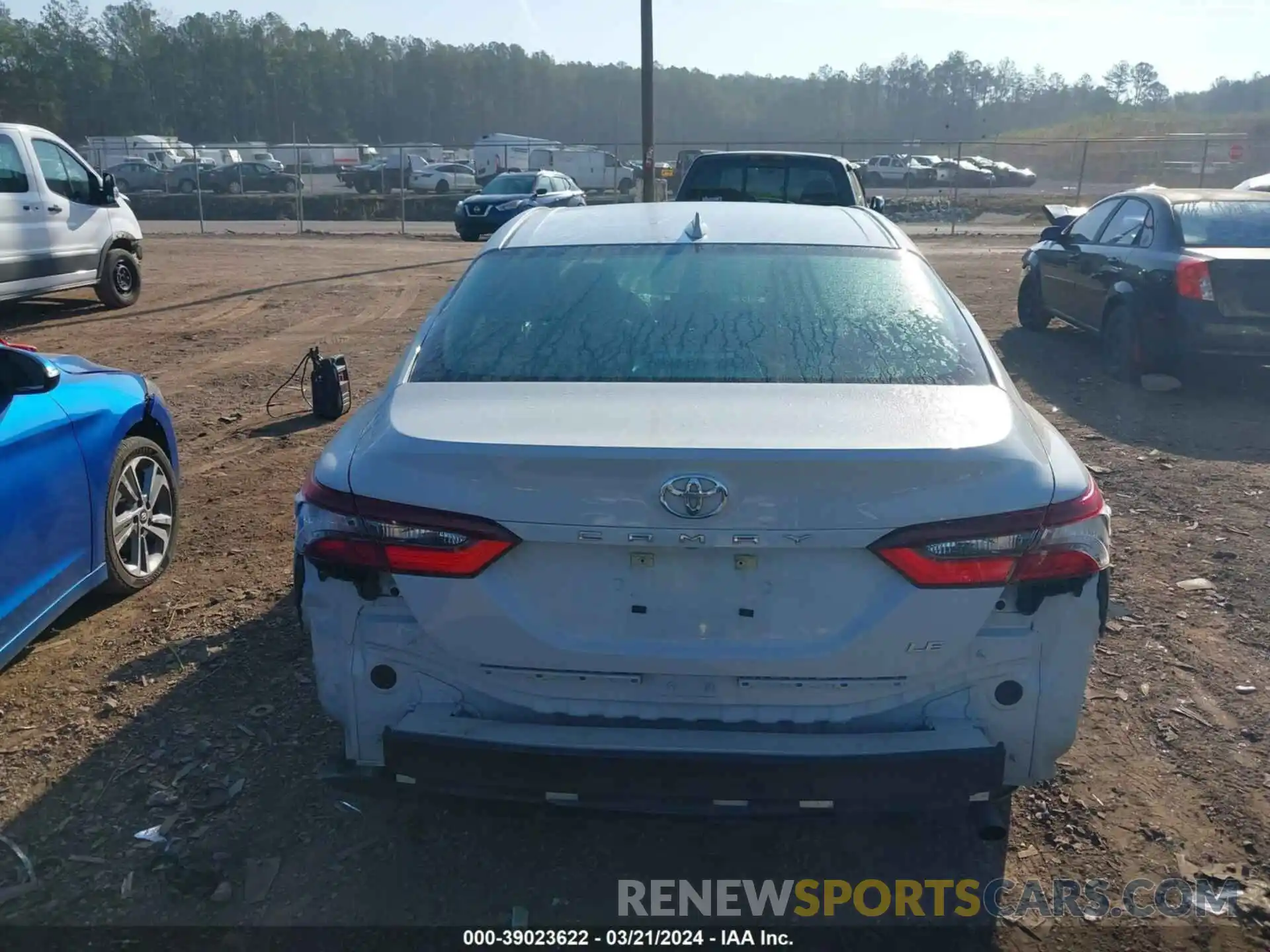 16 Photograph of a damaged car 4T1C11AK2PU090525 TOYOTA CAMRY 2023