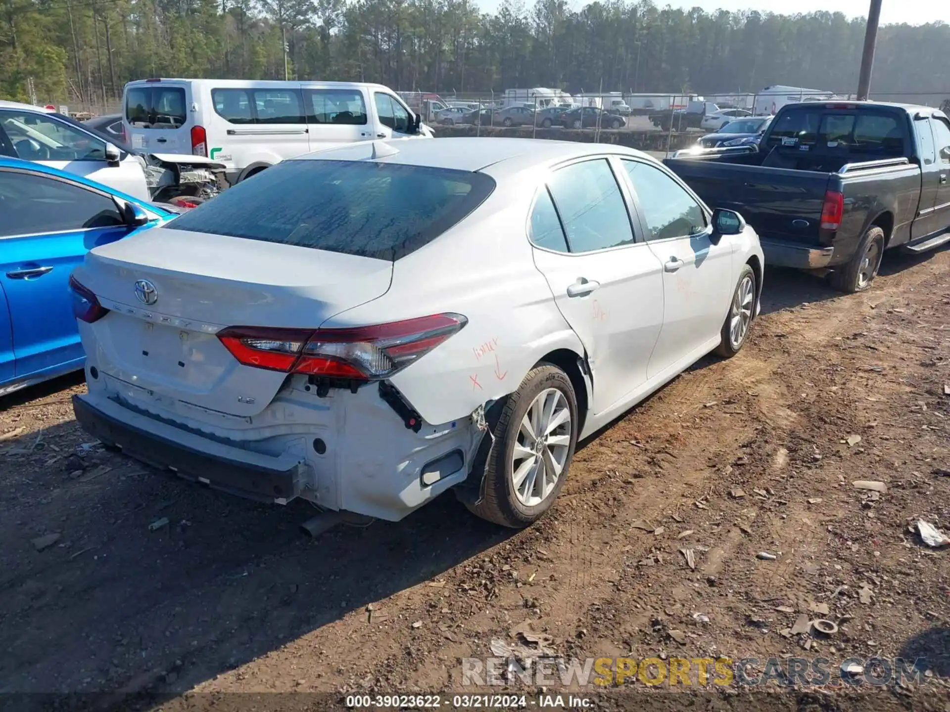 4 Photograph of a damaged car 4T1C11AK2PU090525 TOYOTA CAMRY 2023