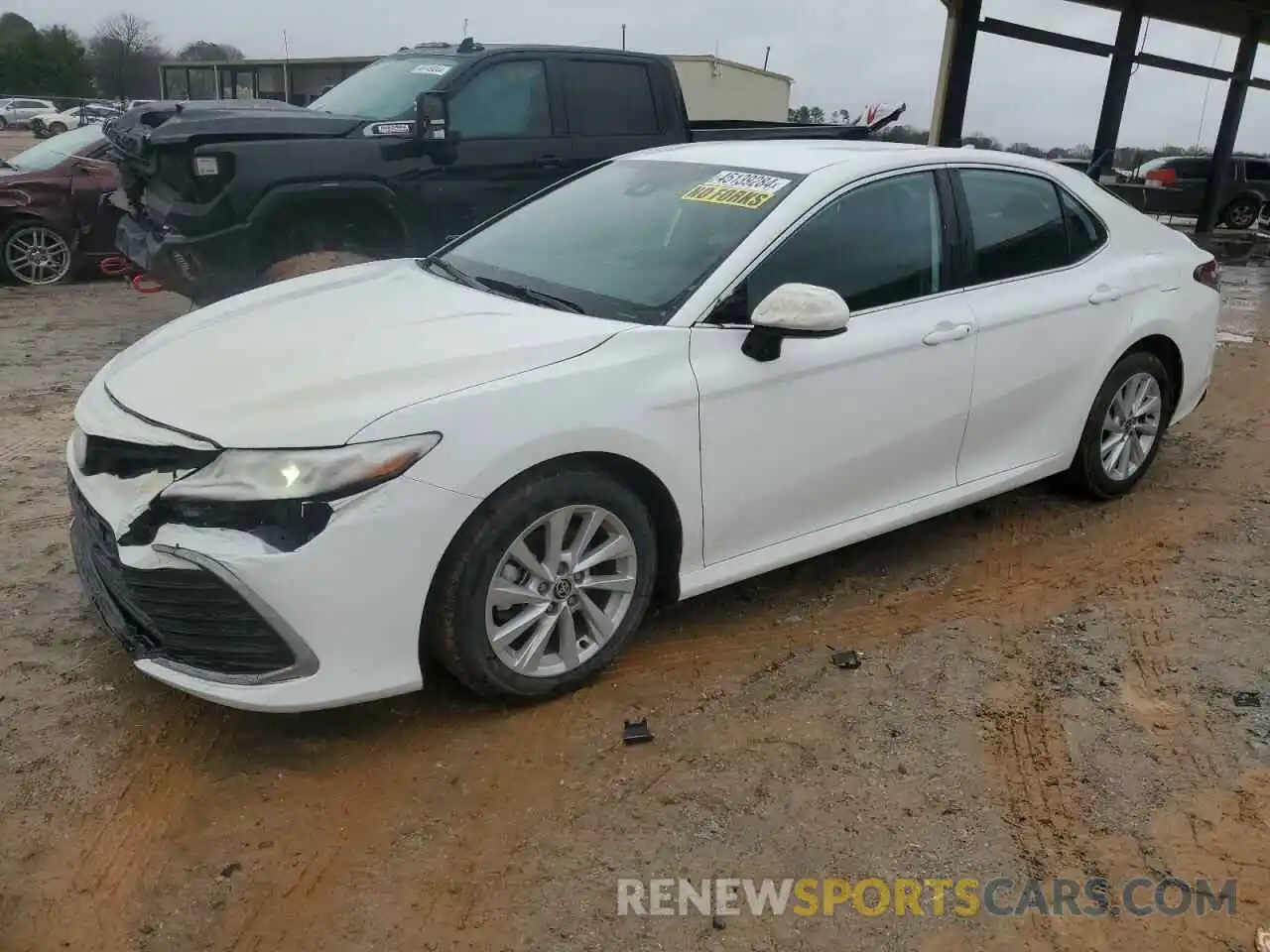 1 Photograph of a damaged car 4T1C11AKXPU742503 TOYOTA CAMRY 2023