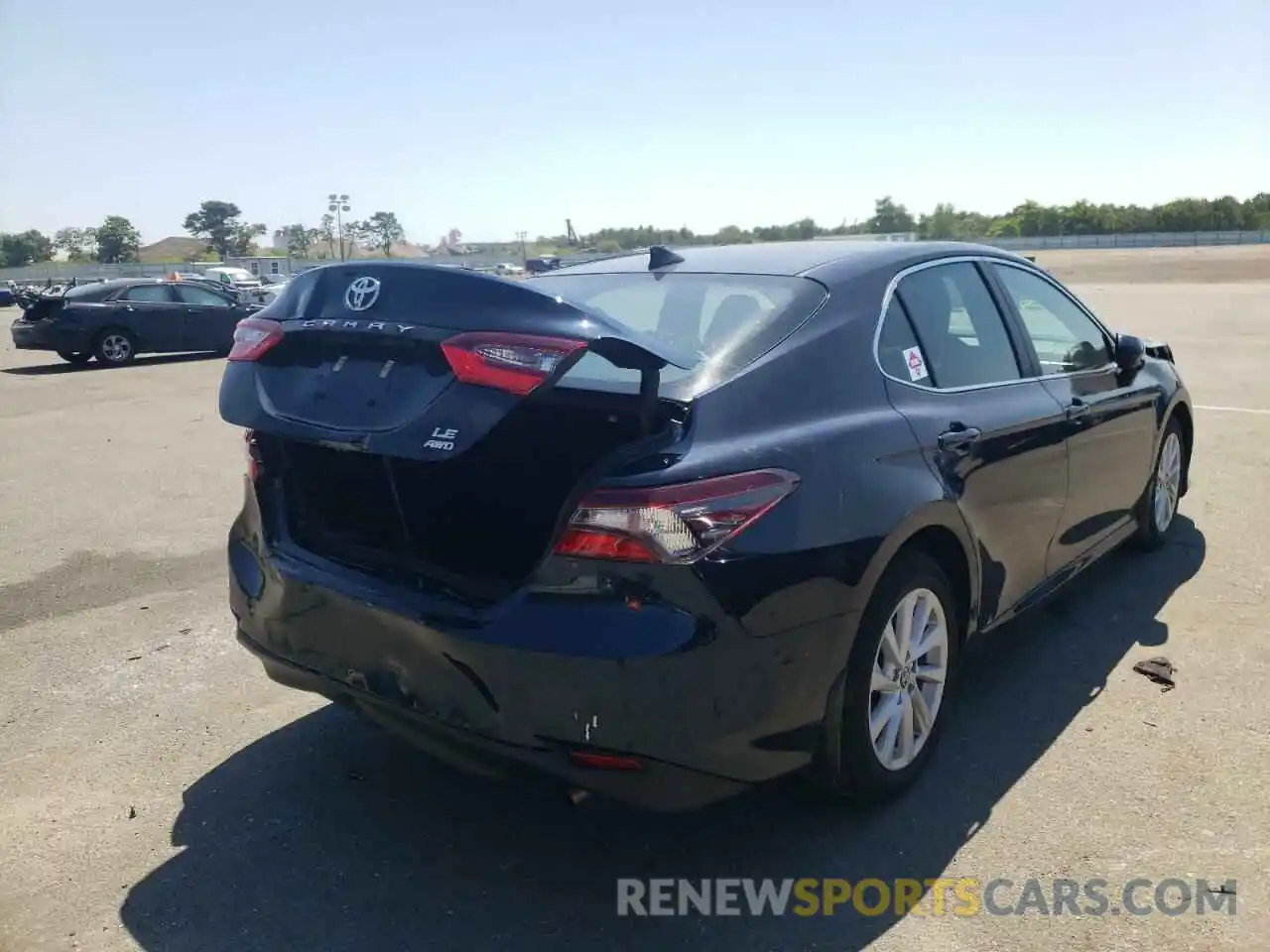 4 Photograph of a damaged car 4T1C11BK2MU035941 TOYOTA CAMRY 2023