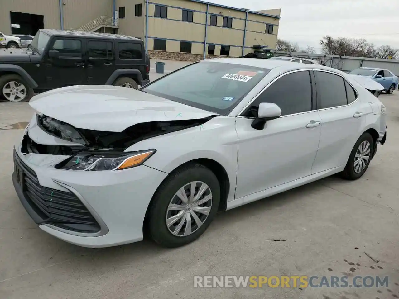 1 Photograph of a damaged car 4T1C31AK5PU058632 TOYOTA CAMRY 2023