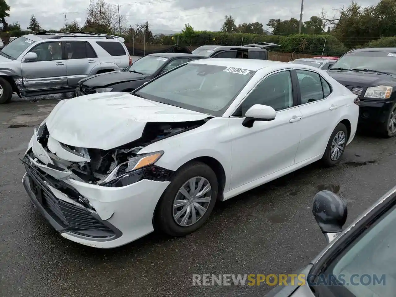 1 Photograph of a damaged car 4T1C31AK5PU600148 TOYOTA CAMRY 2023