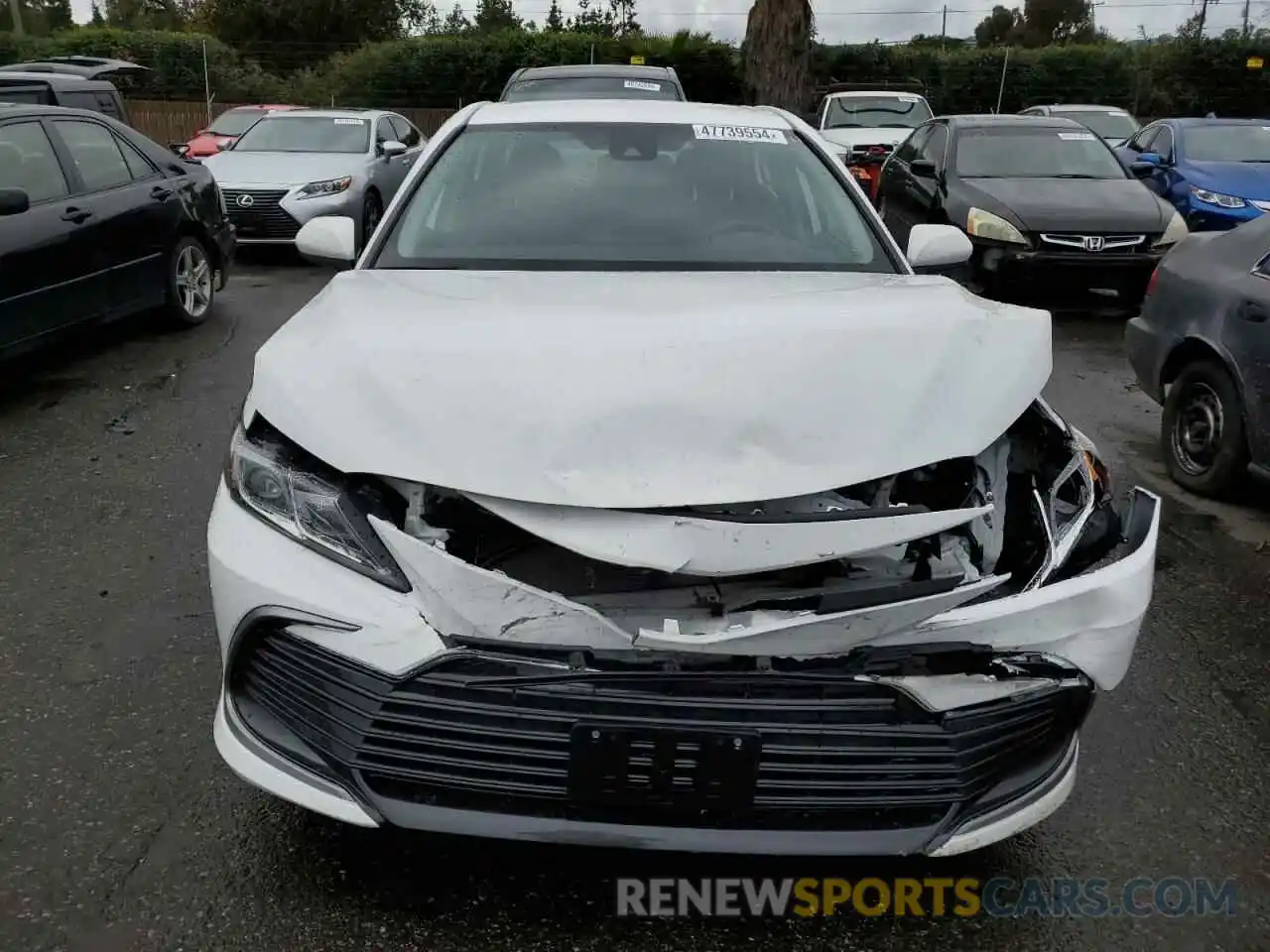 5 Photograph of a damaged car 4T1C31AK5PU600148 TOYOTA CAMRY 2023