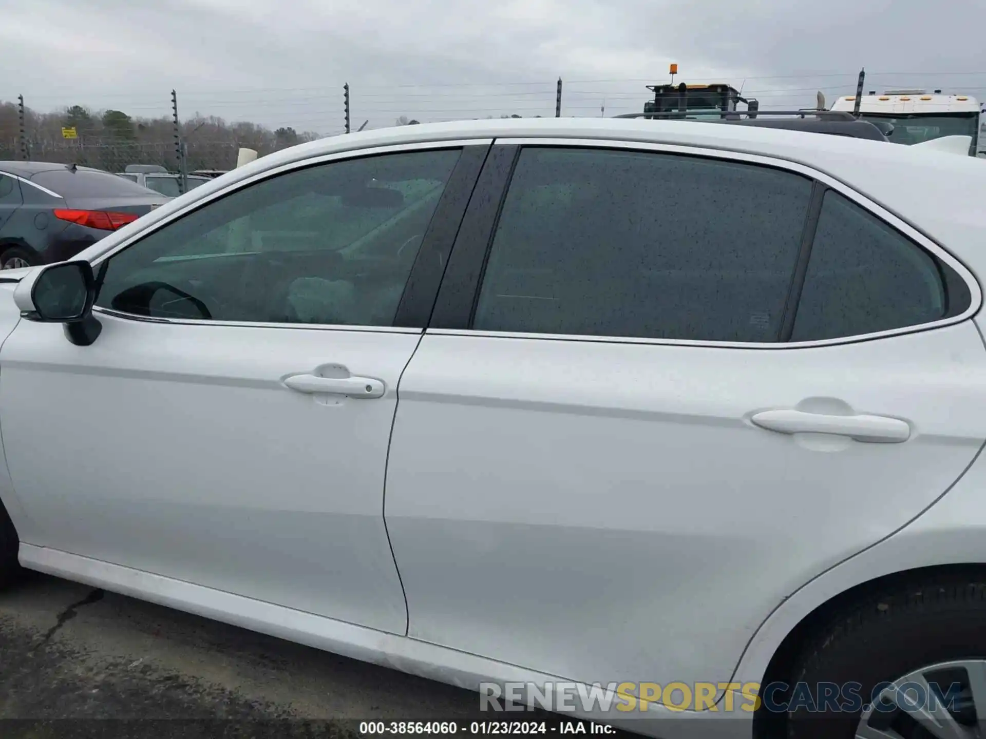 14 Photograph of a damaged car 4T1C31AK6PU614236 TOYOTA CAMRY 2023