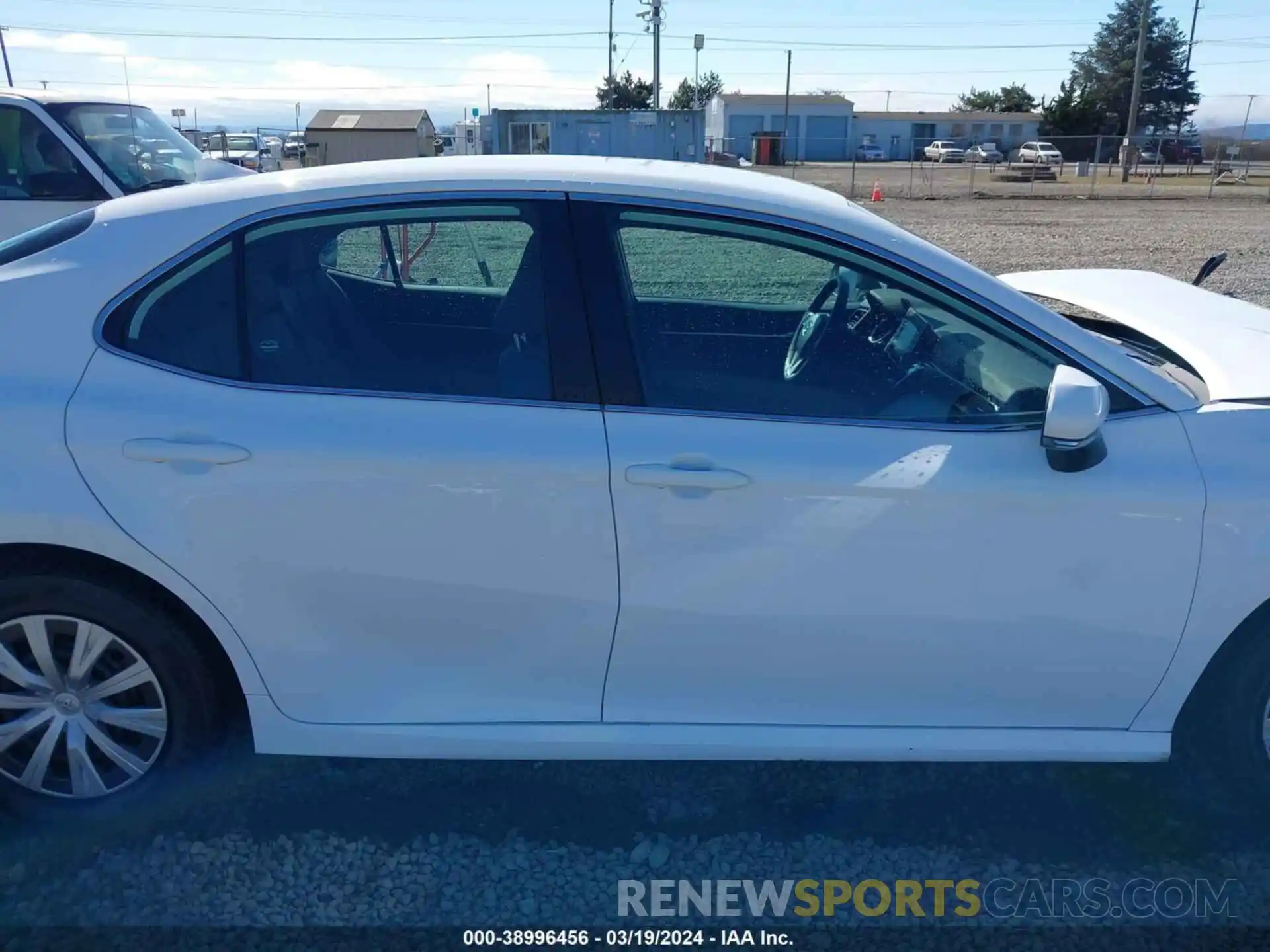 13 Photograph of a damaged car 4T1C31AKXPU609220 TOYOTA CAMRY 2023