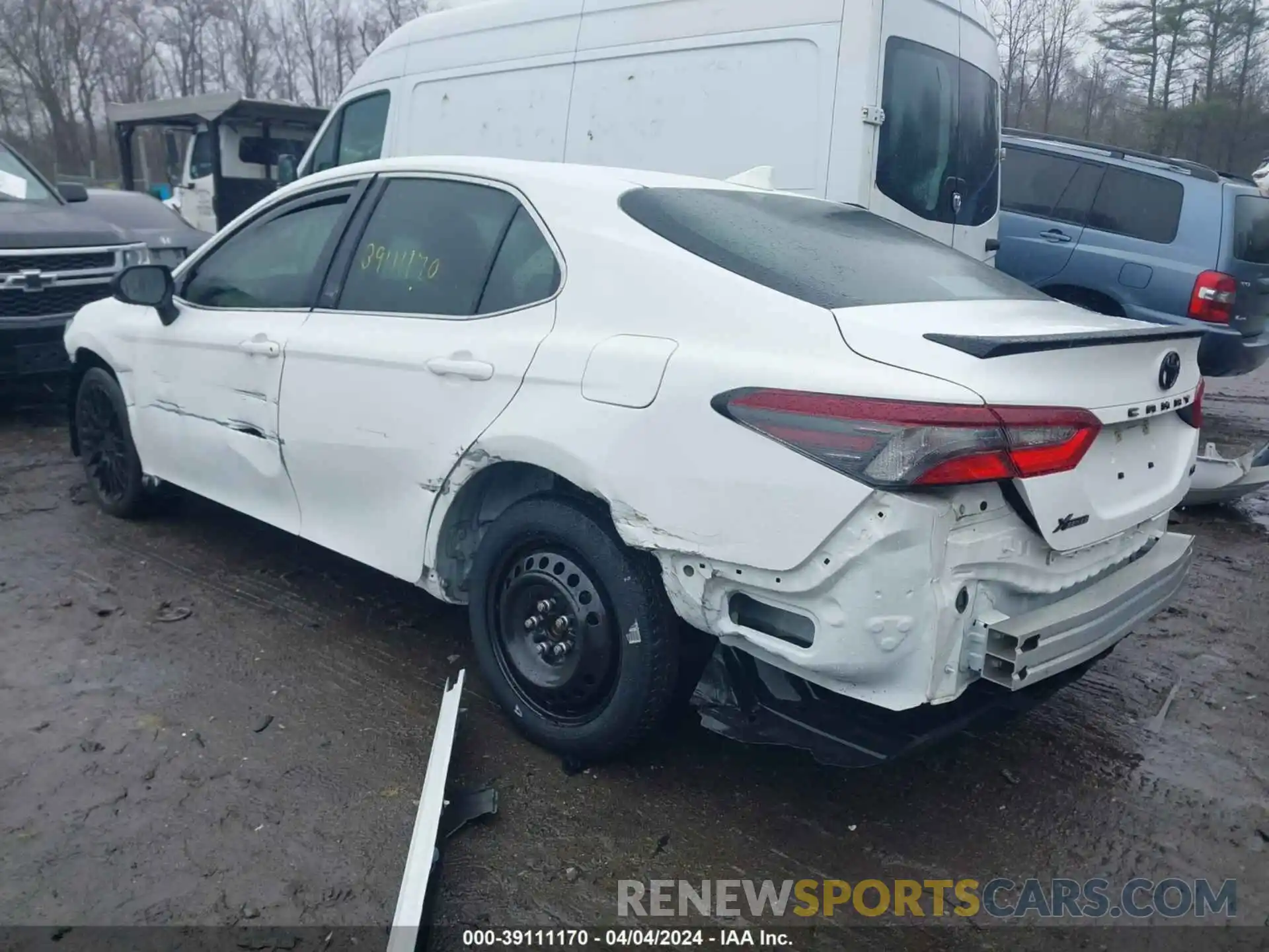 3 Photograph of a damaged car 4T1G11AK0PU730426 TOYOTA CAMRY 2023