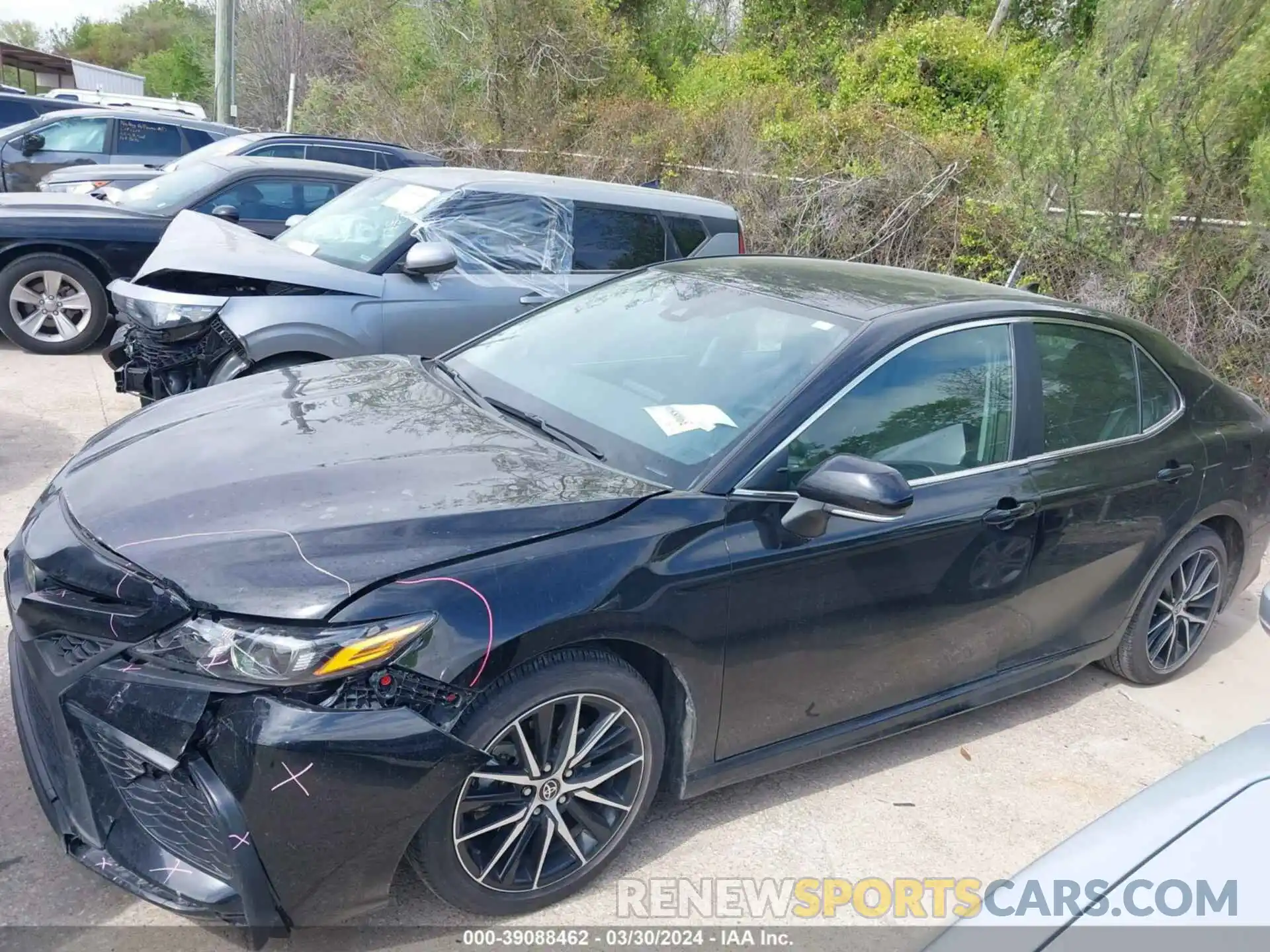 15 Photograph of a damaged car 4T1G11AK0PU769081 TOYOTA CAMRY 2023