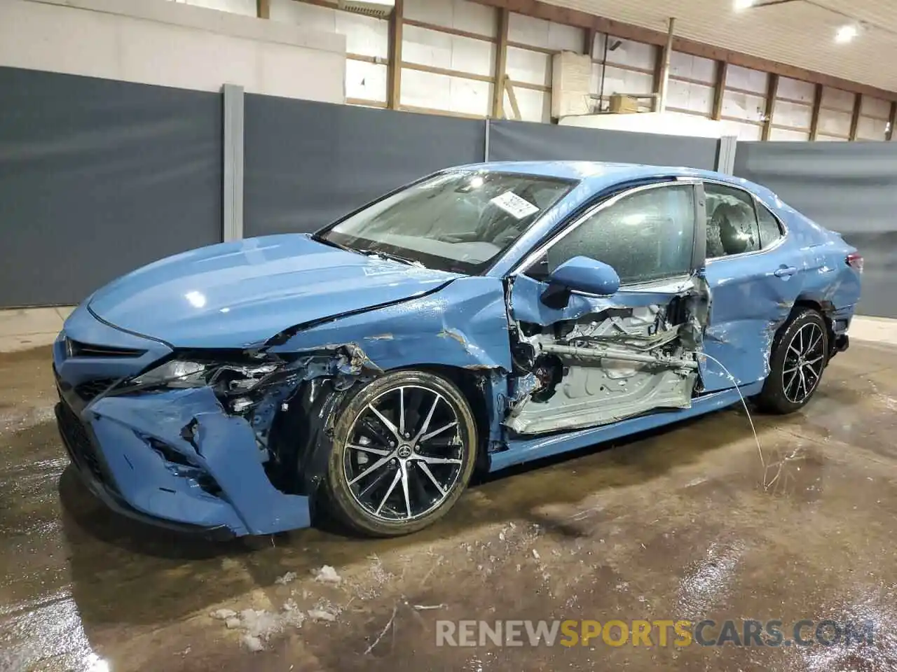 1 Photograph of a damaged car 4T1G11AK5PU124040 TOYOTA CAMRY 2023