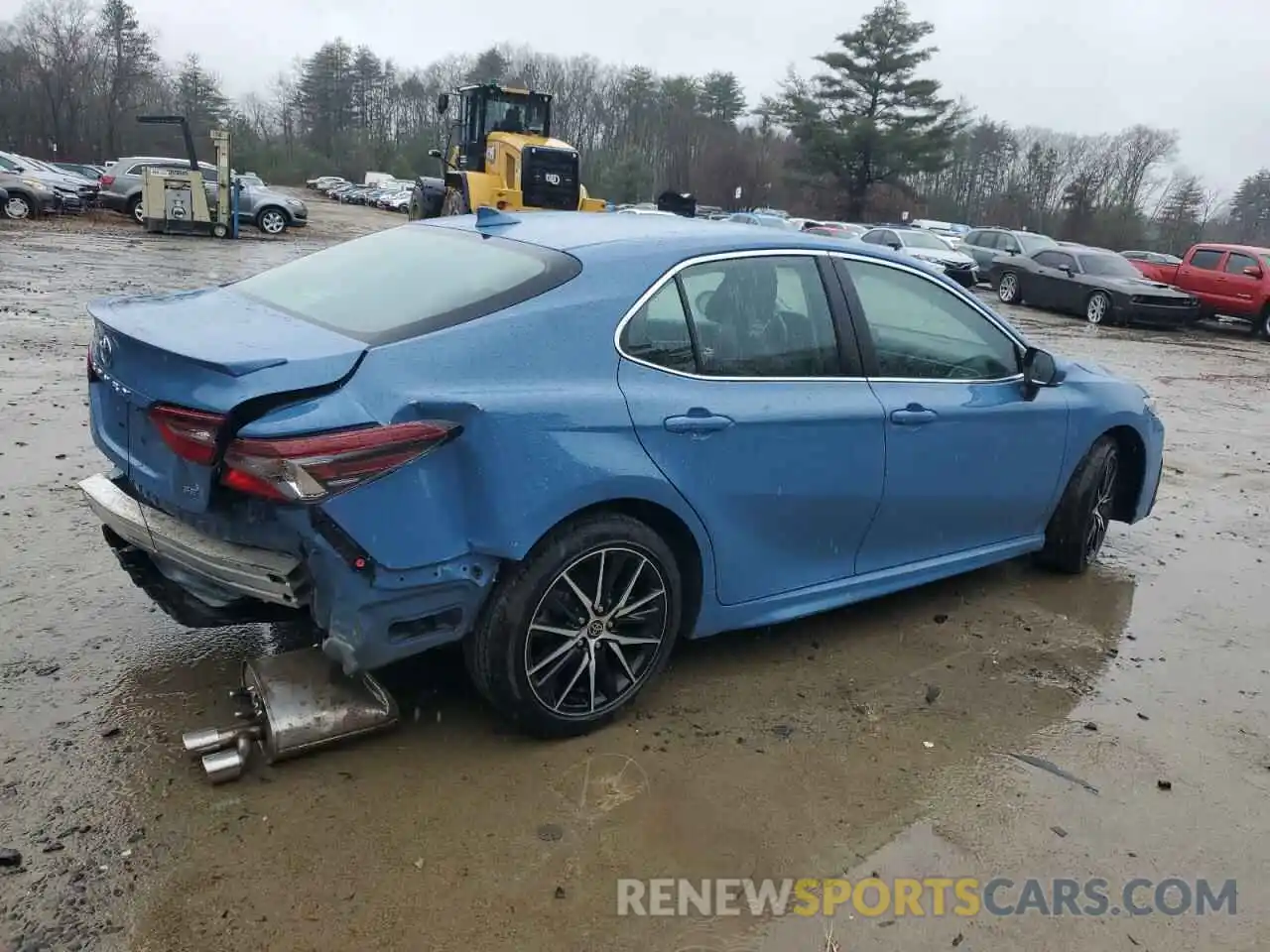 3 Photograph of a damaged car 4T1G11AK5PU165607 TOYOTA CAMRY 2023