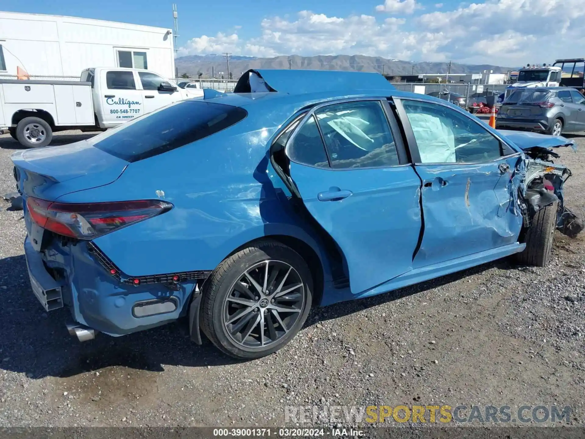 4 Photograph of a damaged car 4T1G11AK9PU098655 TOYOTA CAMRY 2023