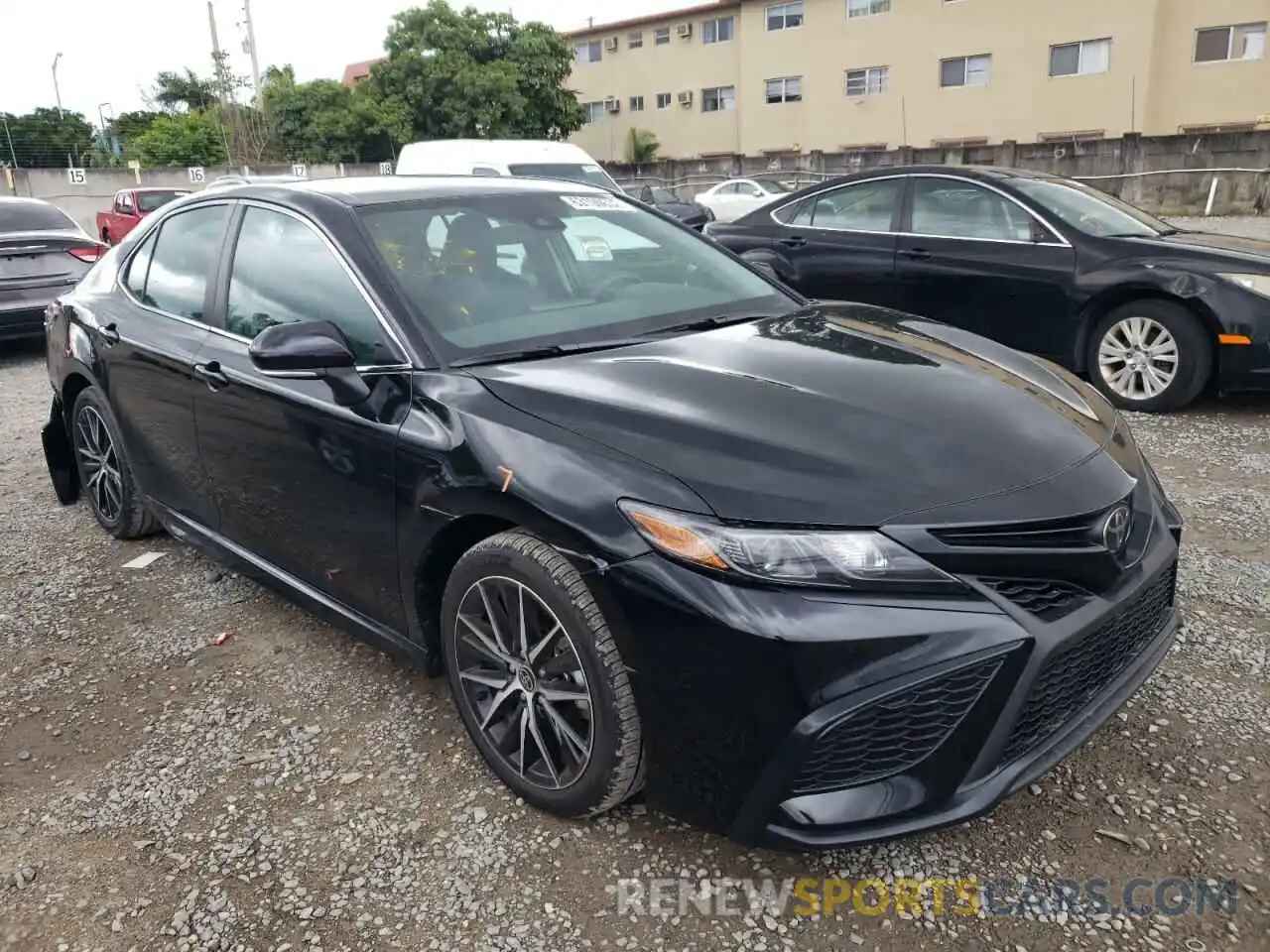 4 Photograph of a damaged car 4T1G11AK9PU728058 TOYOTA CAMRY 2023