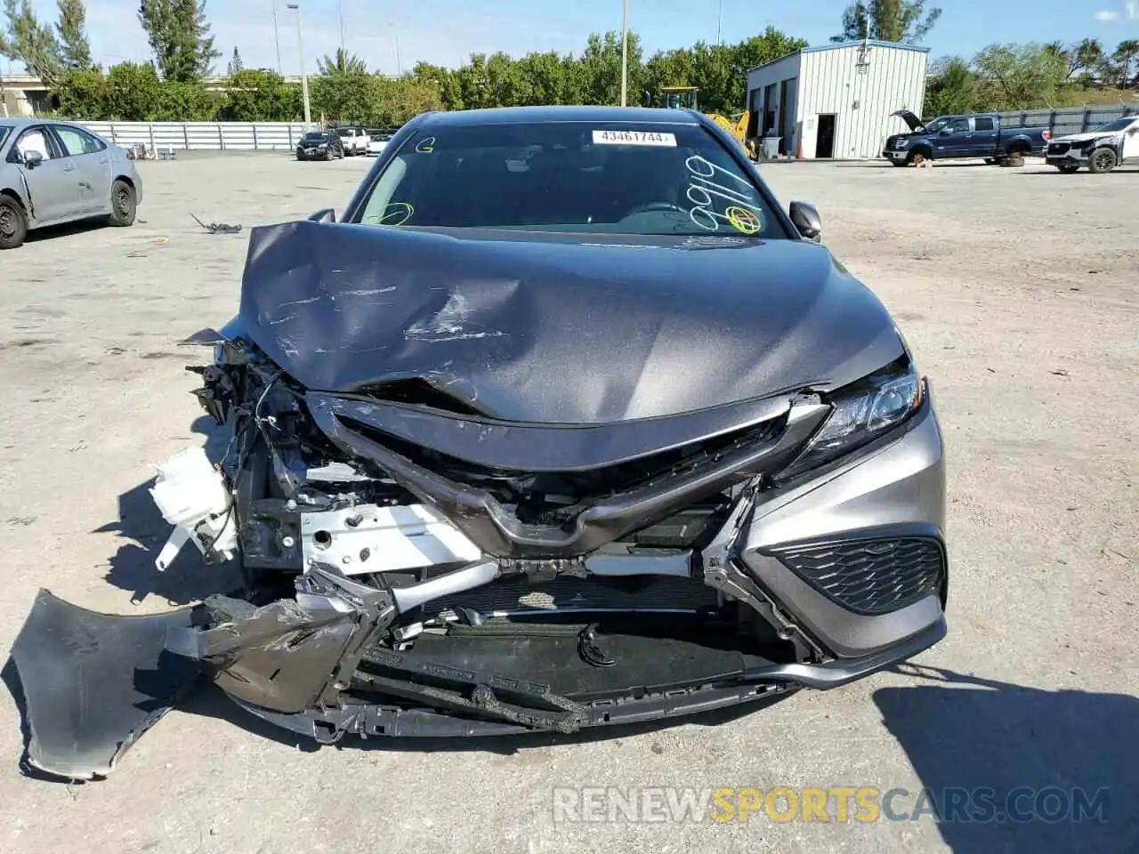 5 Photograph of a damaged car 4T1G11AK9PU839919 TOYOTA CAMRY 2023