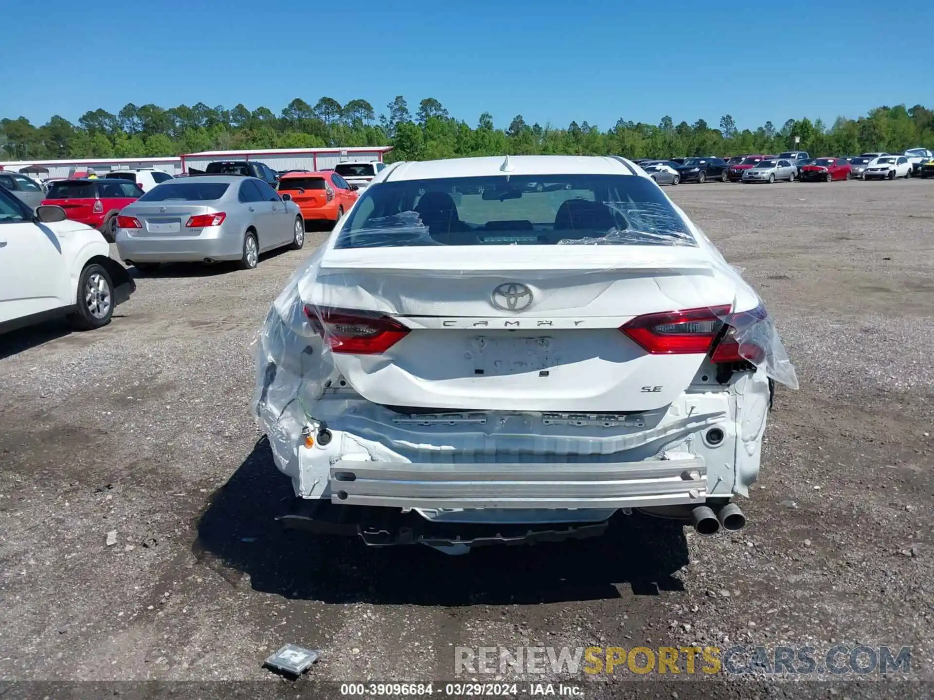 16 Photograph of a damaged car 4T1G11AKXPU737321 TOYOTA CAMRY 2023