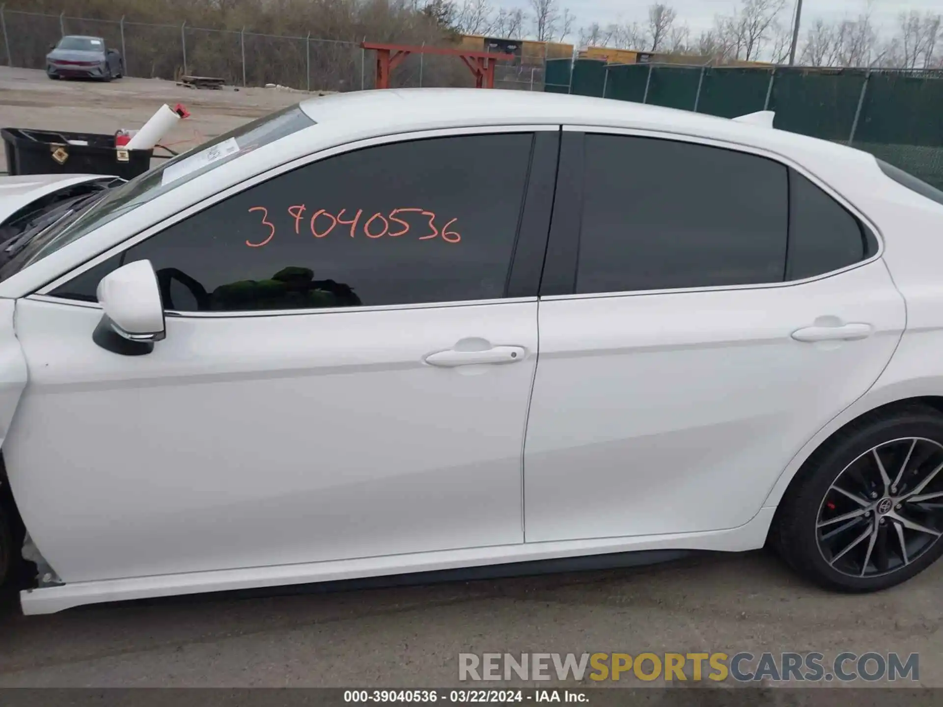 14 Фотография поврежденного автомобиля 4T1G11BKXPU085735 TOYOTA CAMRY 2023