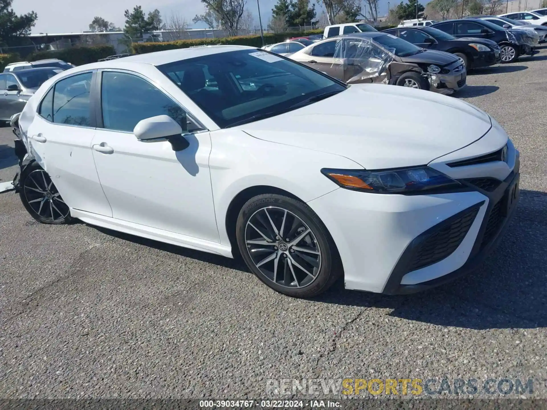 1 Photograph of a damaged car 4T1G31AK4PU609778 TOYOTA CAMRY 2023