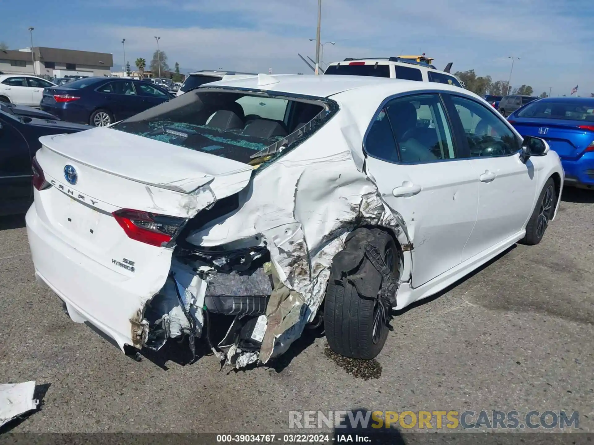 4 Photograph of a damaged car 4T1G31AK4PU609778 TOYOTA CAMRY 2023