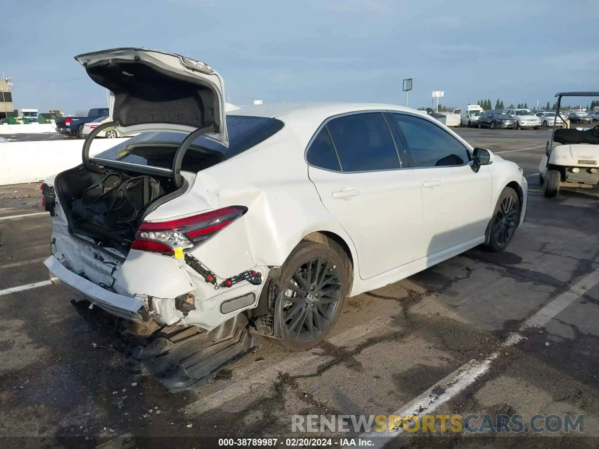 4 Photograph of a damaged car 4T1K31AK9PU054921 TOYOTA CAMRY 2023