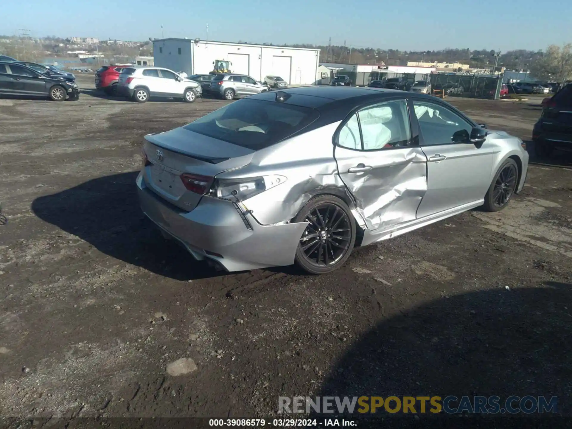 4 Photograph of a damaged car 4T1K61AK9PU120102 TOYOTA CAMRY 2023