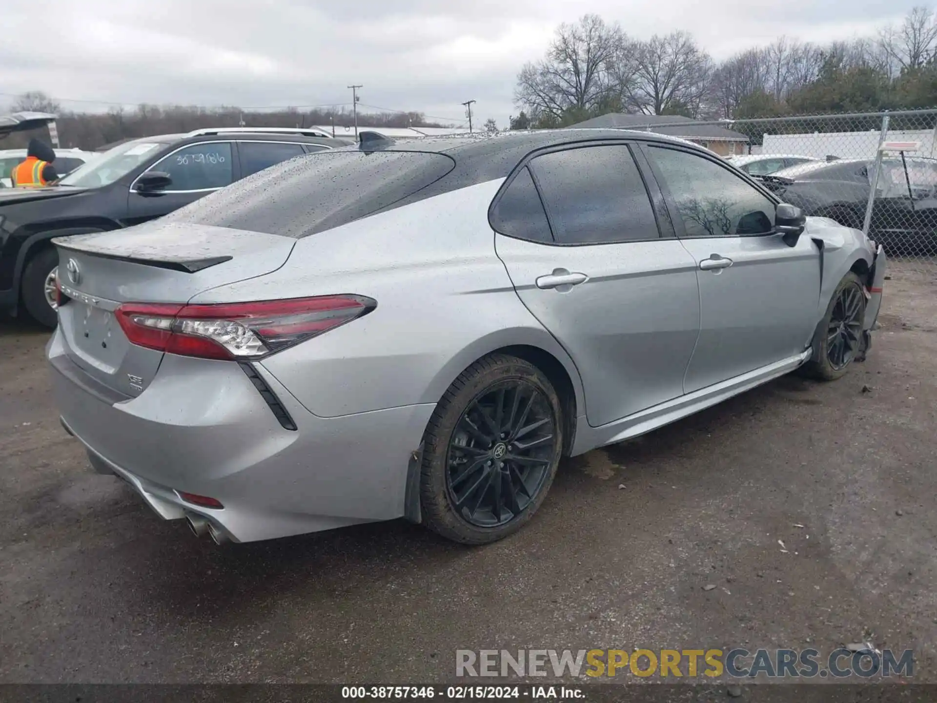 4 Photograph of a damaged car 4T1K61BKXPU101136 TOYOTA CAMRY 2023