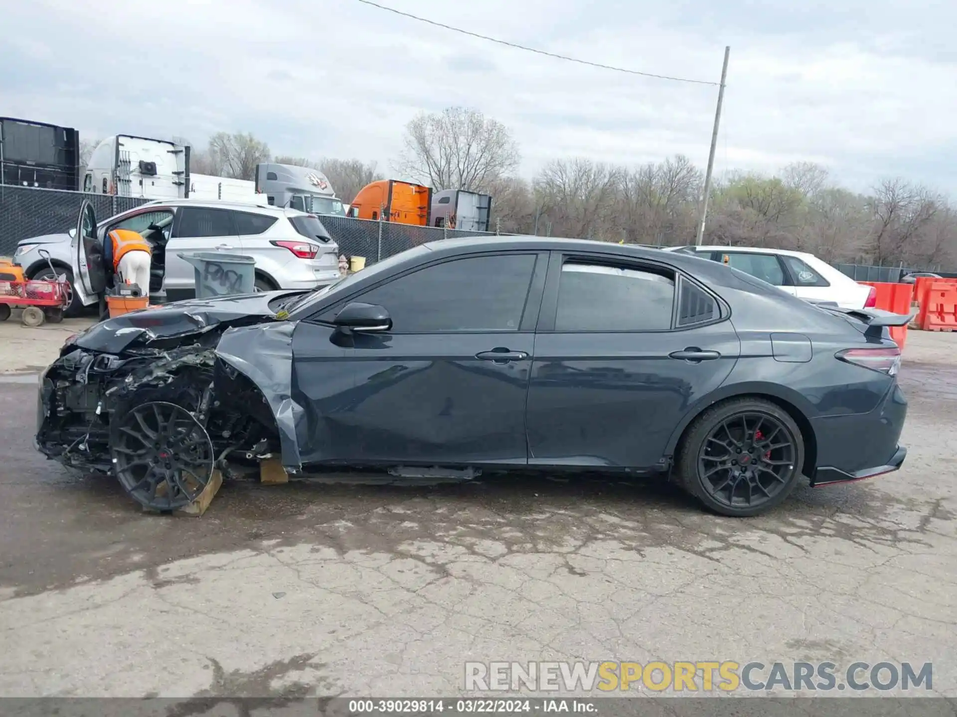 6 Photograph of a damaged car 4T1KZ1AK8PU077024 TOYOTA CAMRY 2023