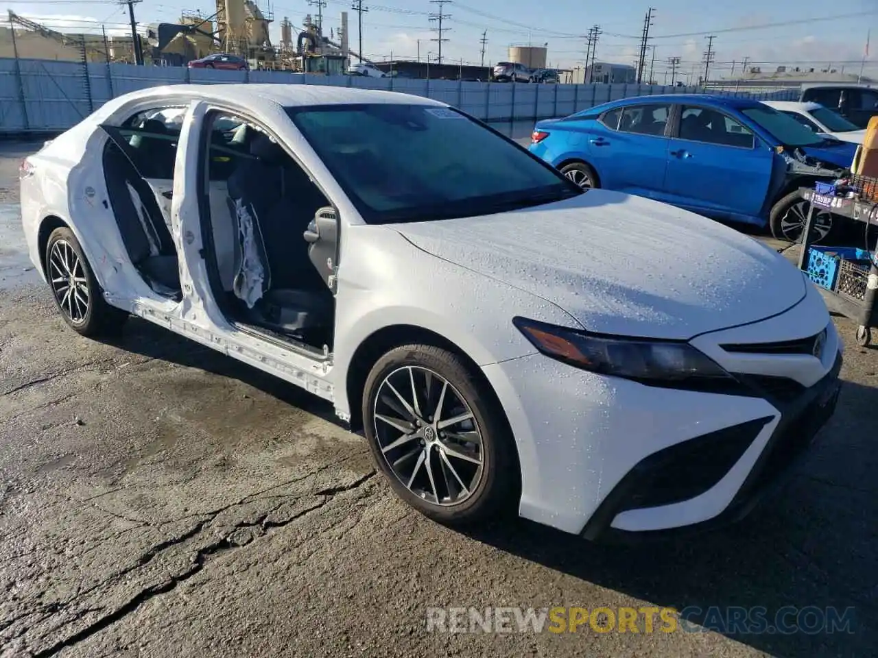 4 Photograph of a damaged car 4T1T11AK4PU818278 TOYOTA CAMRY 2023