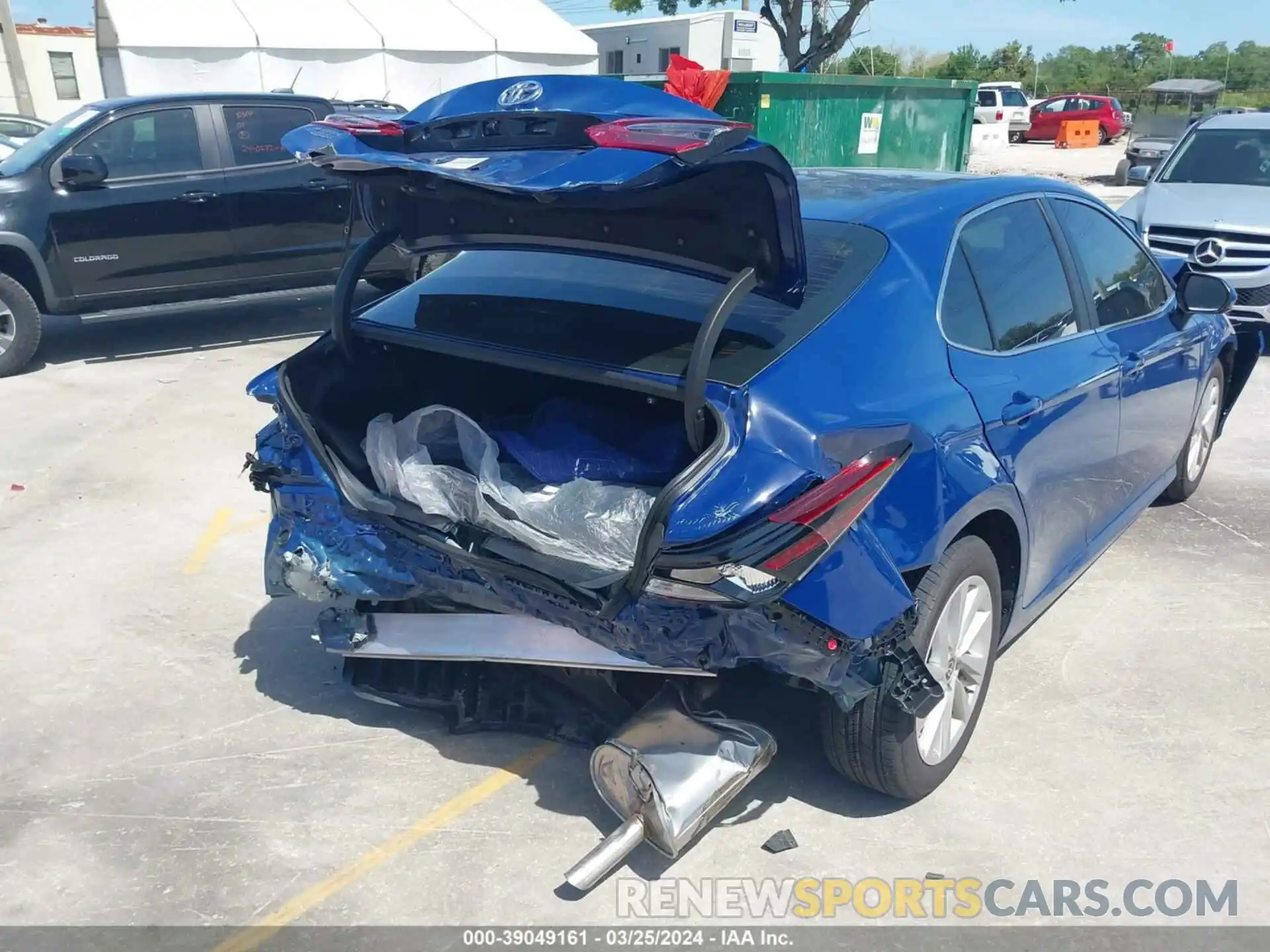 6 Photograph of a damaged car 4T1C11AK2RU222895 TOYOTA CAMRY 2024