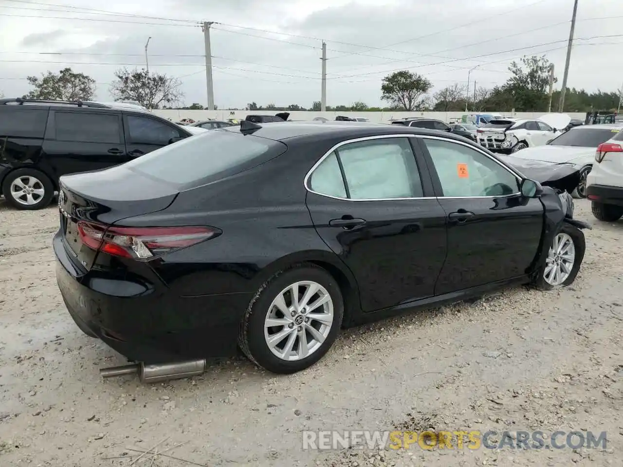 3 Photograph of a damaged car 4T1C11AK7RU873925 TOYOTA CAMRY 2024