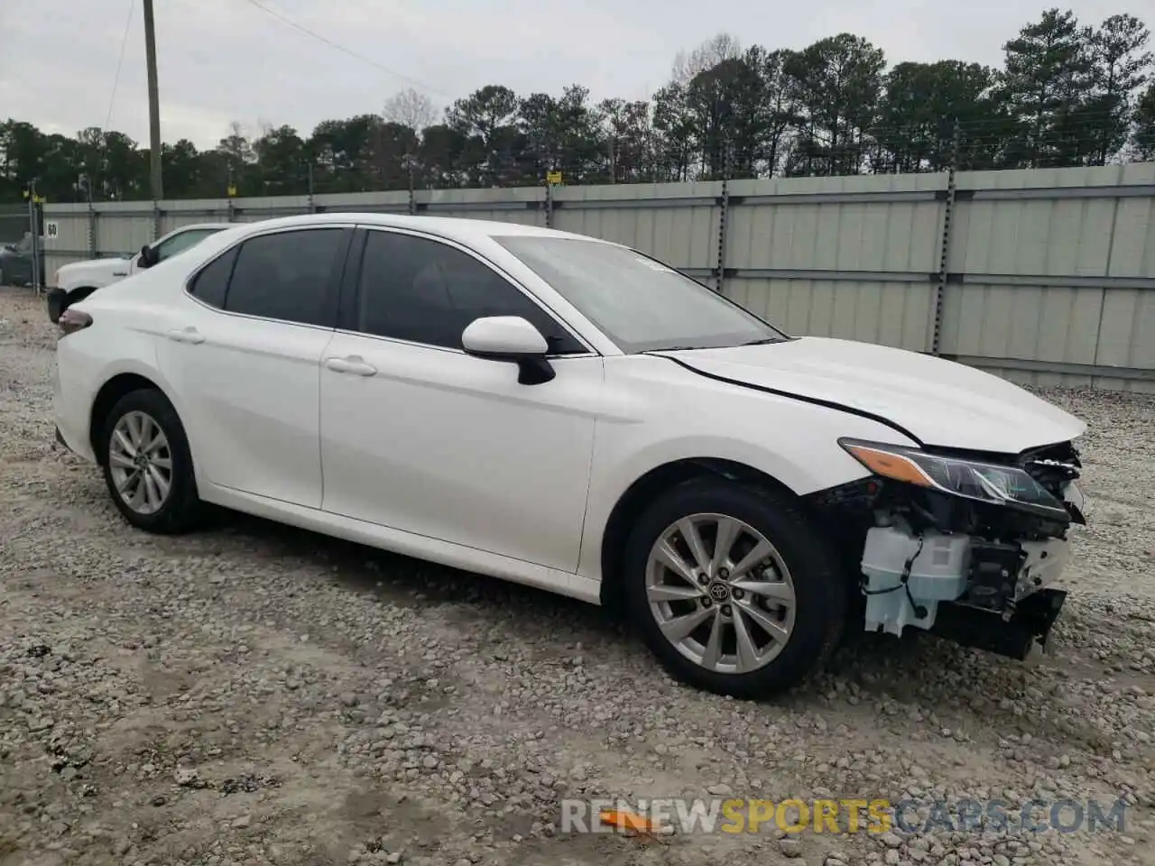 4 Photograph of a damaged car 4T1C11AK8RU195167 TOYOTA CAMRY 2024