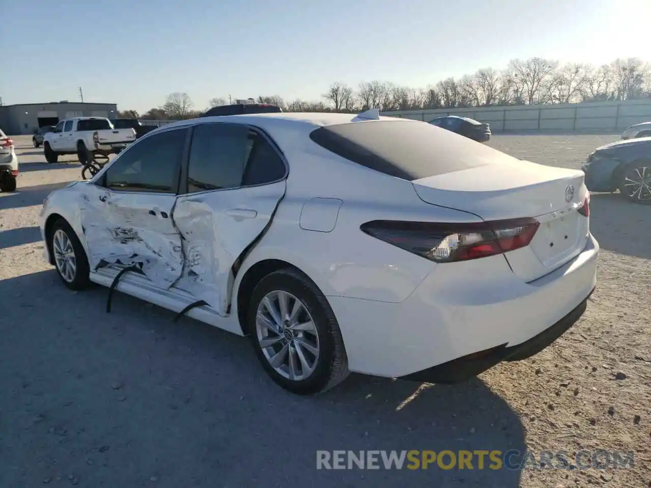 2 Photograph of a damaged car 4T1C11AKXRU195736 TOYOTA CAMRY 2024