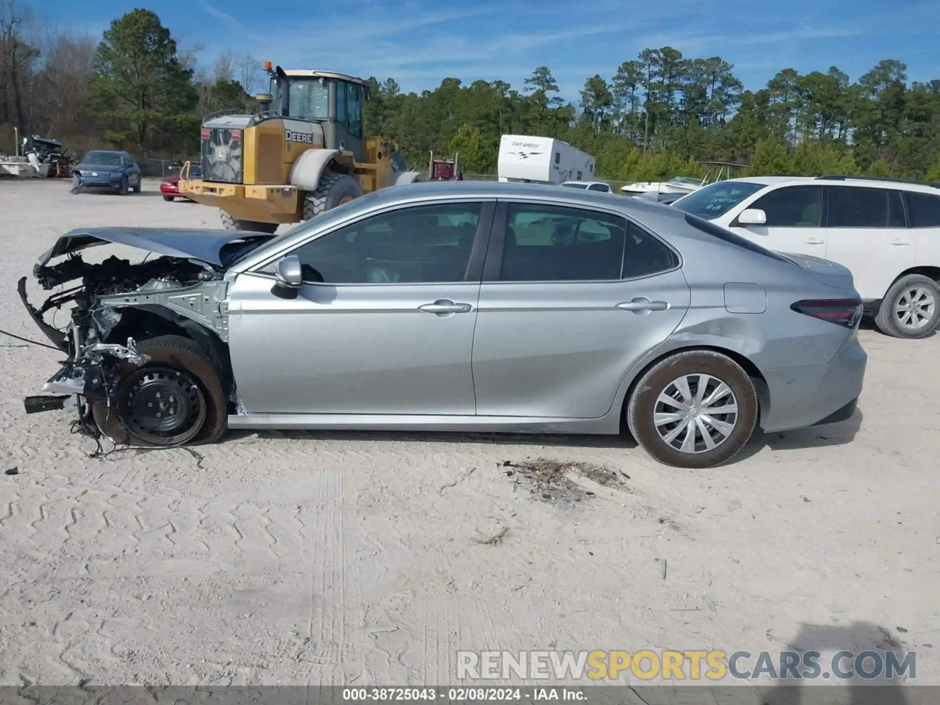 14 Photograph of a damaged car 4T1C31AK8RU064878 TOYOTA CAMRY 2024