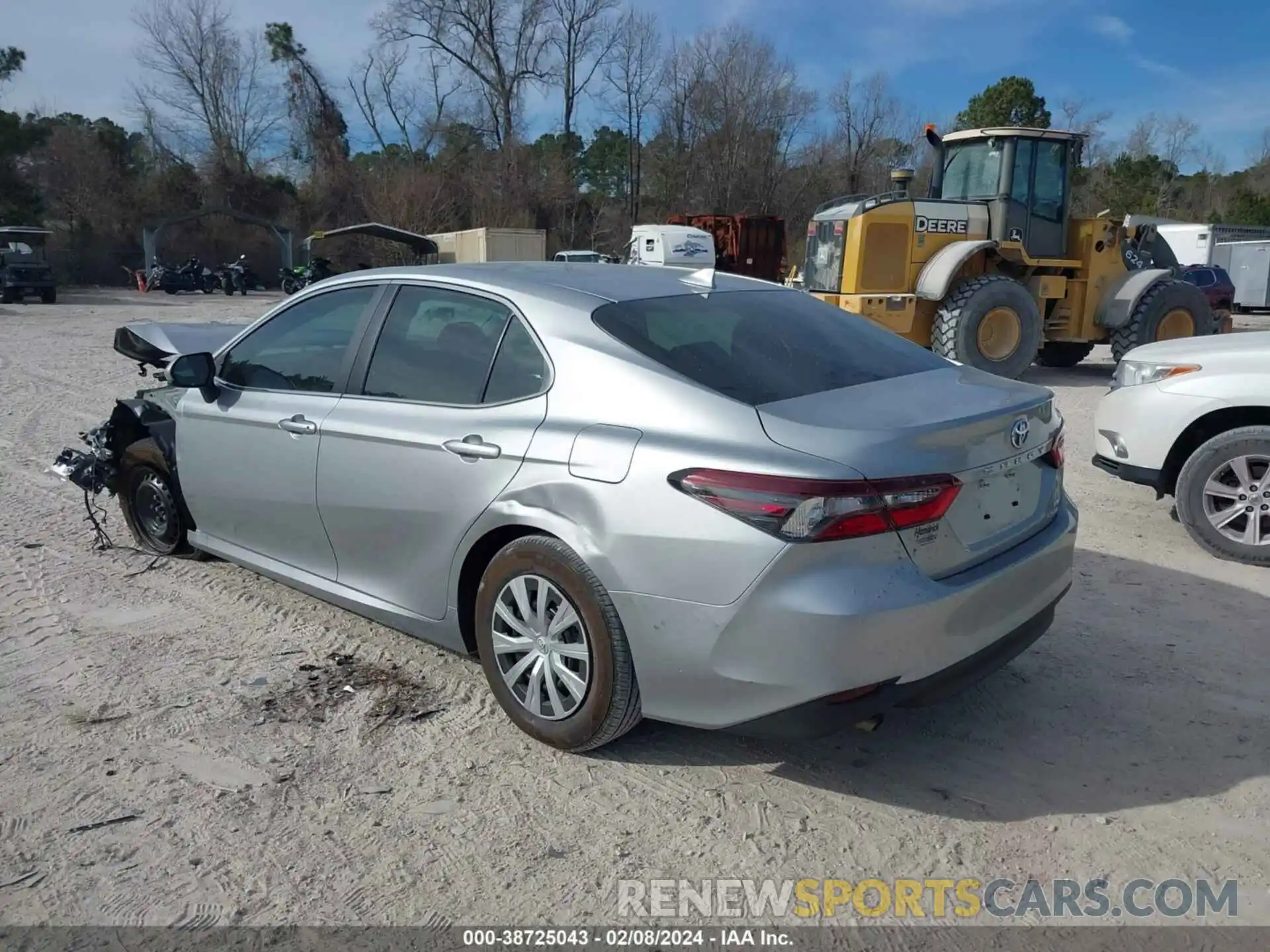 3 Photograph of a damaged car 4T1C31AK8RU064878 TOYOTA CAMRY 2024