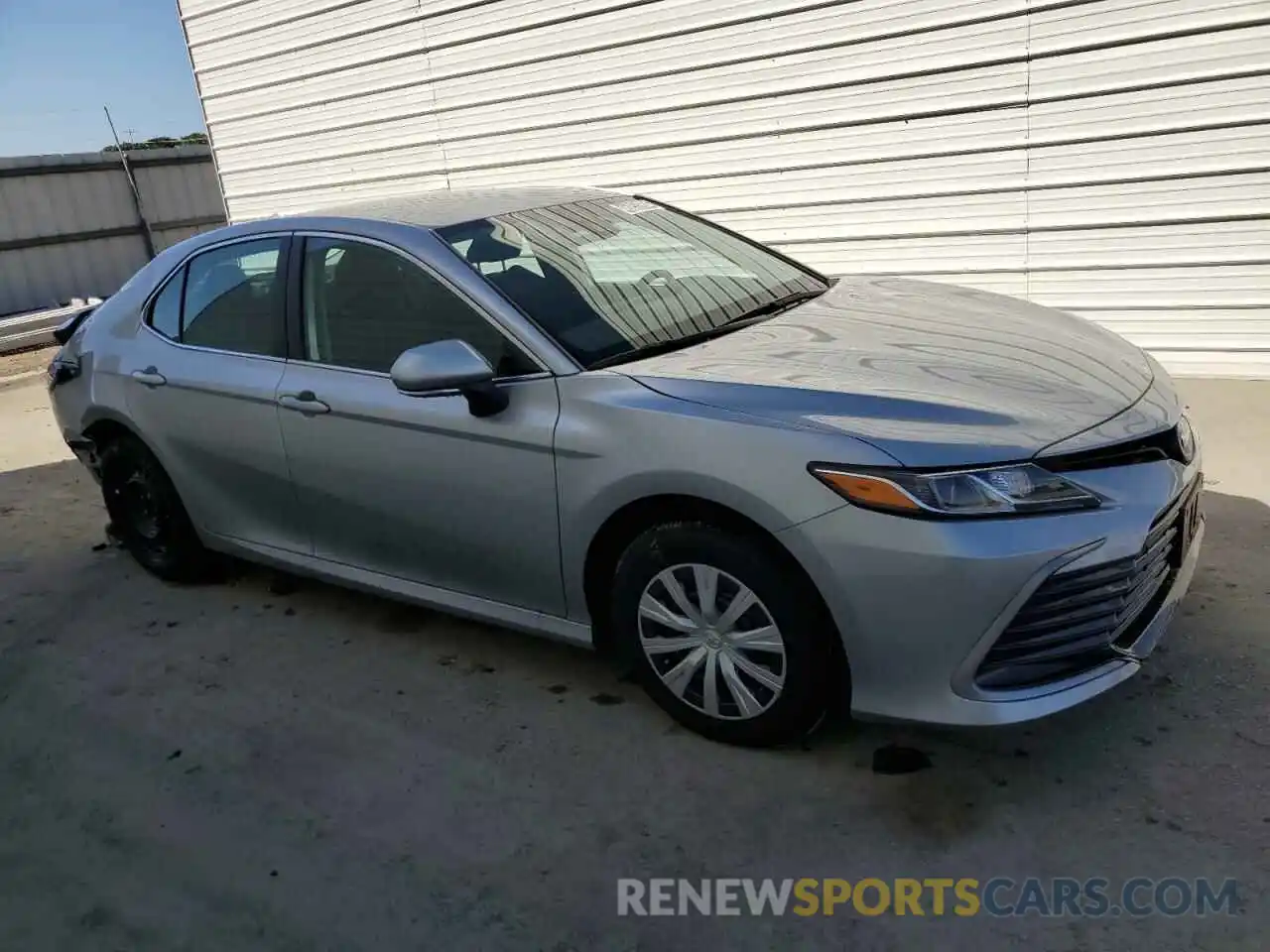 4 Photograph of a damaged car 4T1C31AKXRU620978 TOYOTA CAMRY 2024