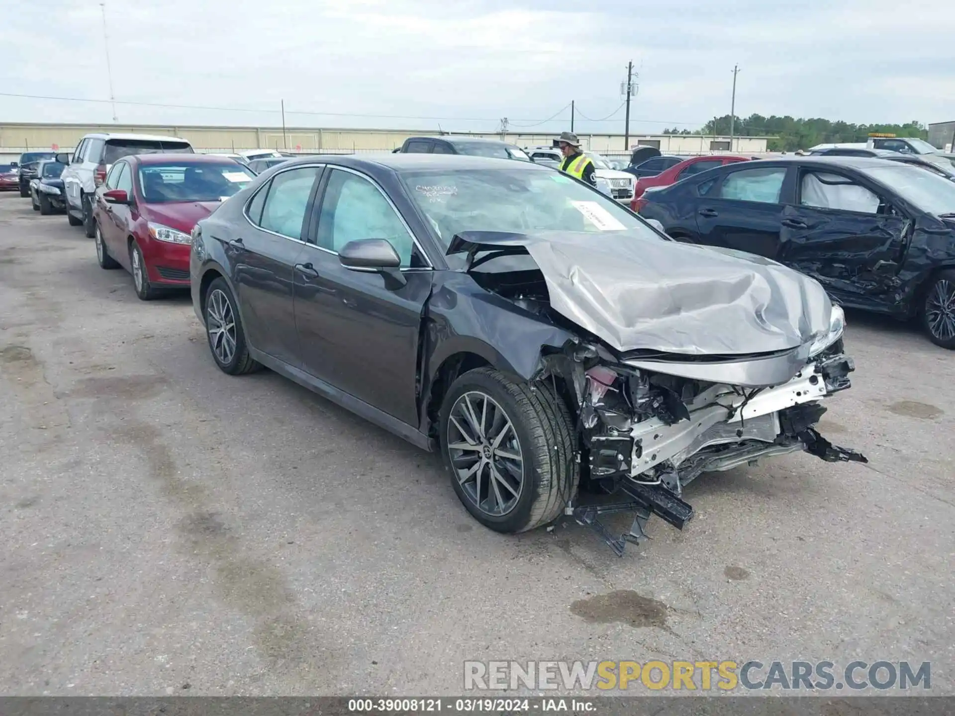 1 Photograph of a damaged car 4T1F11AK4RU906926 TOYOTA CAMRY 2024